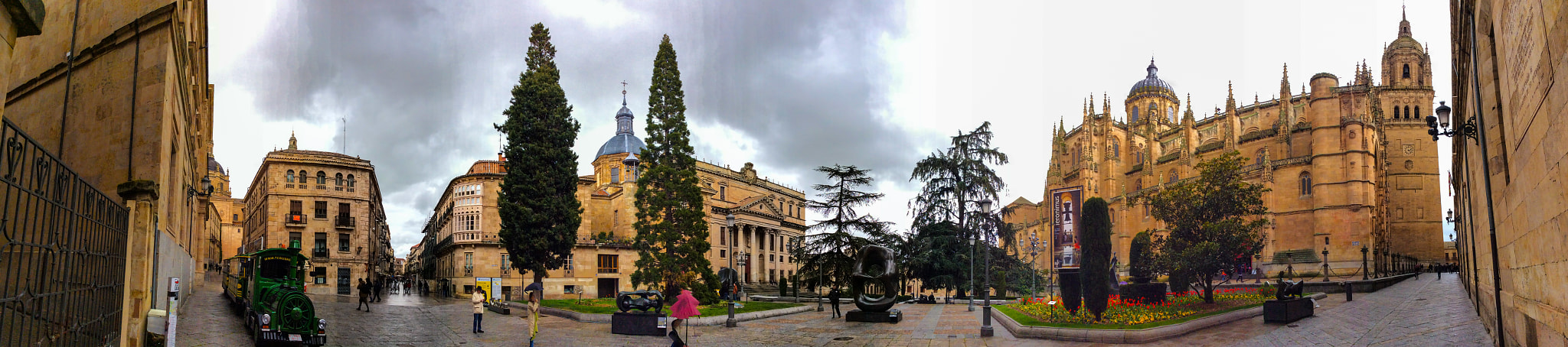 iPad mini 2 back camera 3.3mm f/2.4 sample photo. Plaza de anaya, salamanca, spain. photography