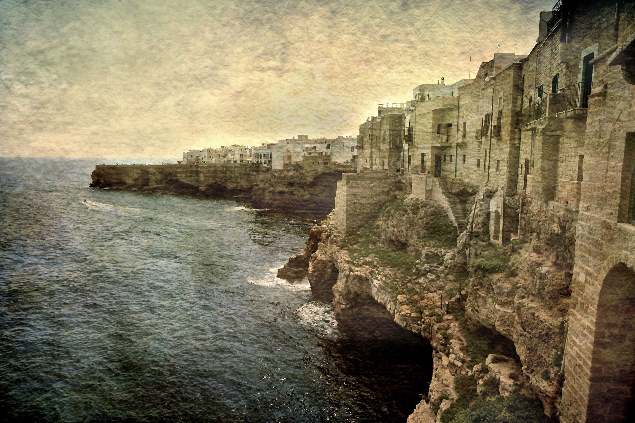 Tamron SP AF 17-50mm F2.8 XR Di II LD Aspherical (IF) sample photo. Polignano photography