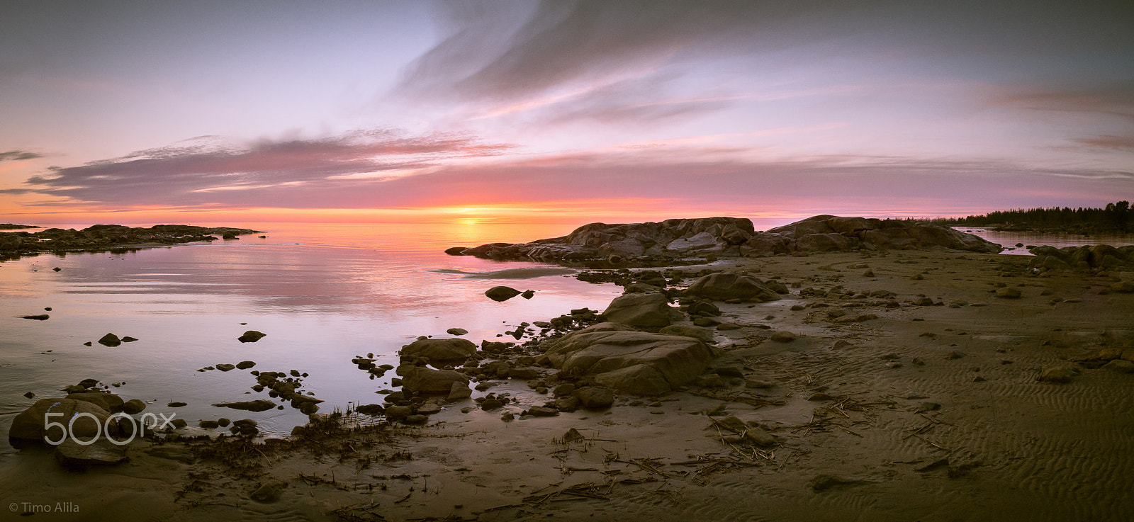 Olympus PEN E-PM2 + Olympus M.Zuiko Digital 17mm F2.8 Pancake sample photo. Sunset panorama from pyhäjoki's beach photography