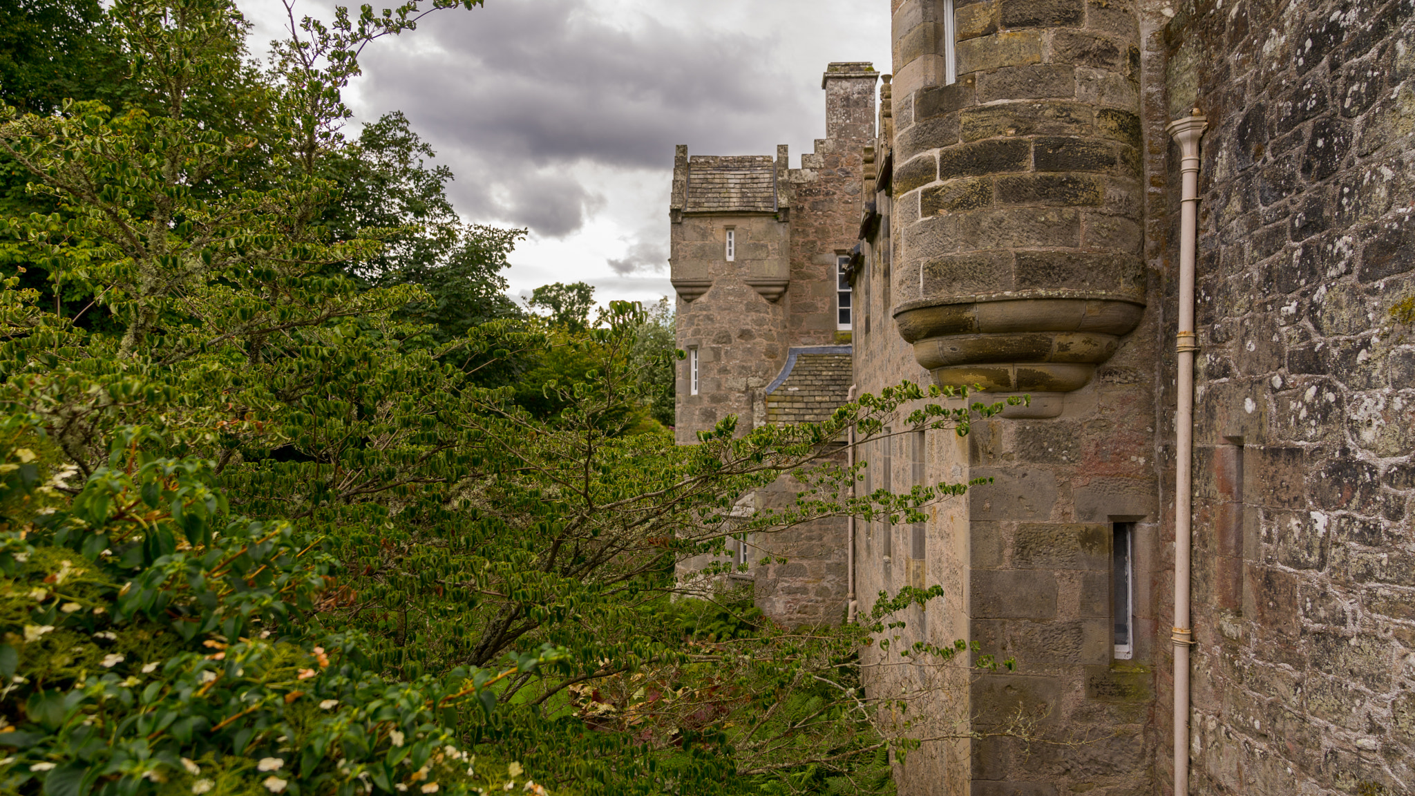 Sony a7 sample photo. Cawdor castle 4 photography