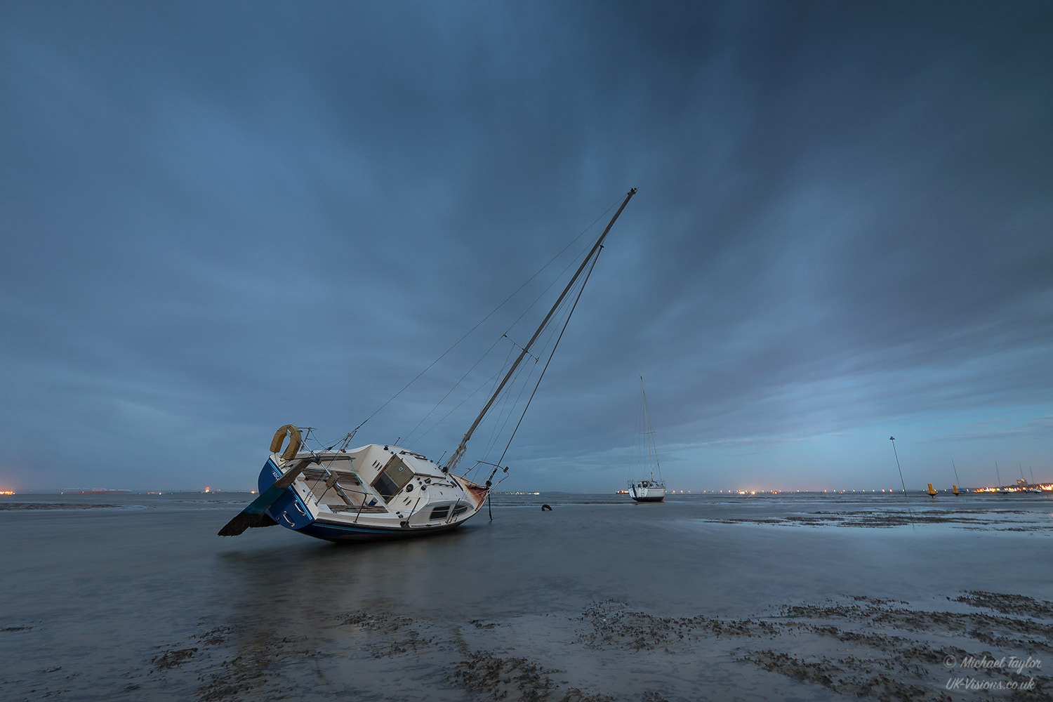 Panasonic Lumix DMC-GX8 + Panasonic Lumix G Vario 7-14mm F4 ASPH sample photo. Madcap... photography