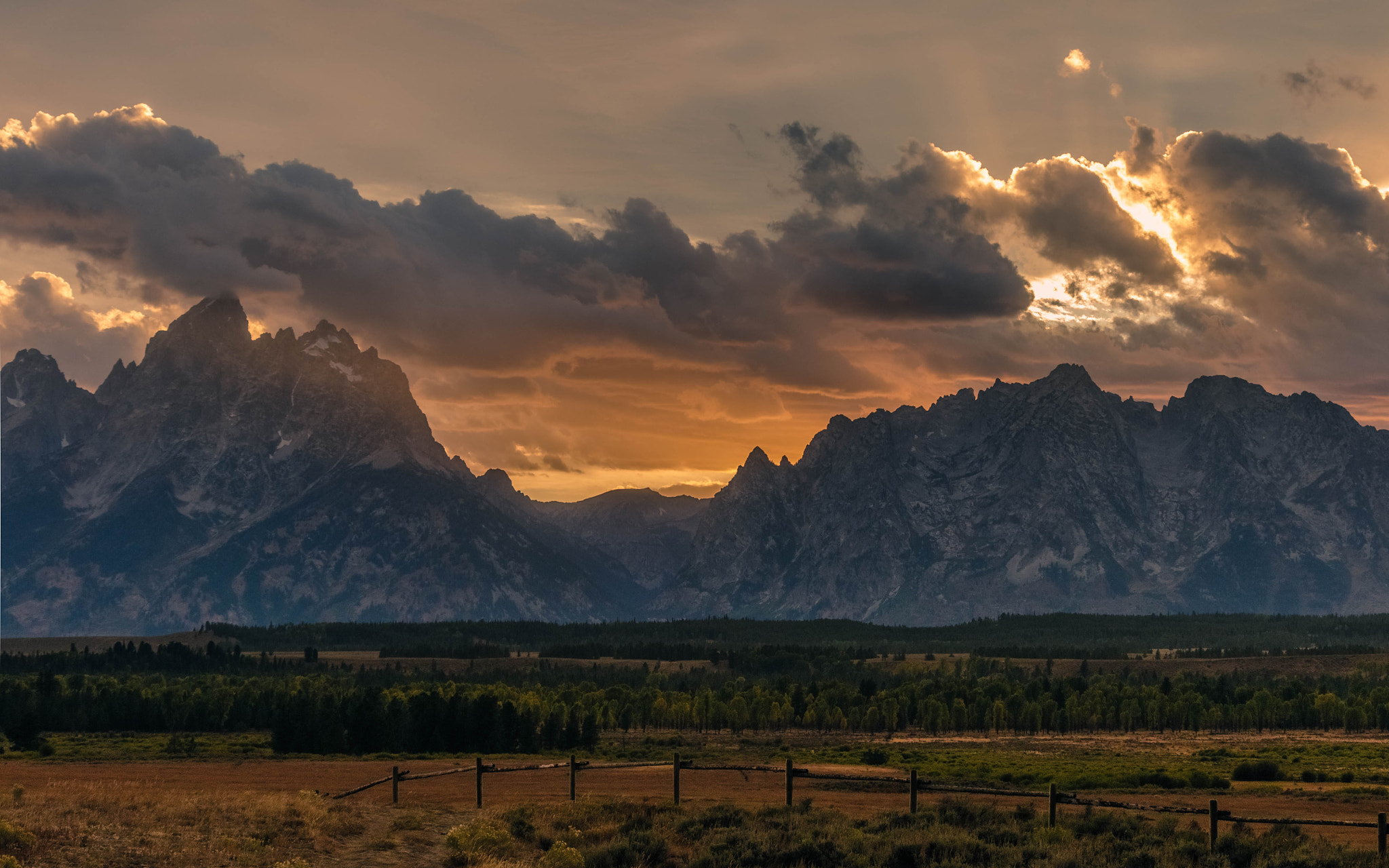 smc PENTAX-DA L 55-300mm F4-5.8 ED sample photo. Teton sunset photography