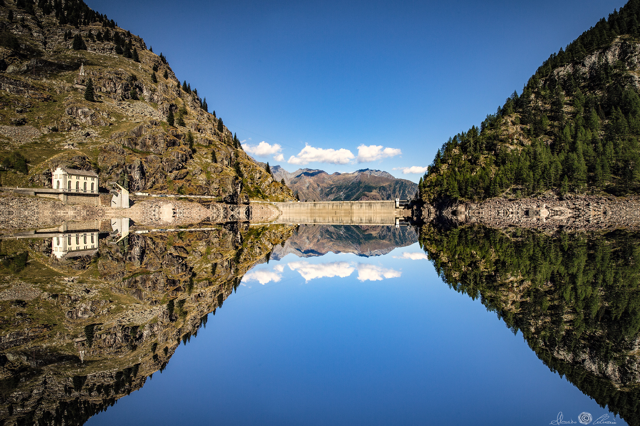 Canon EOS-1D X sample photo. Perfect mirror photography