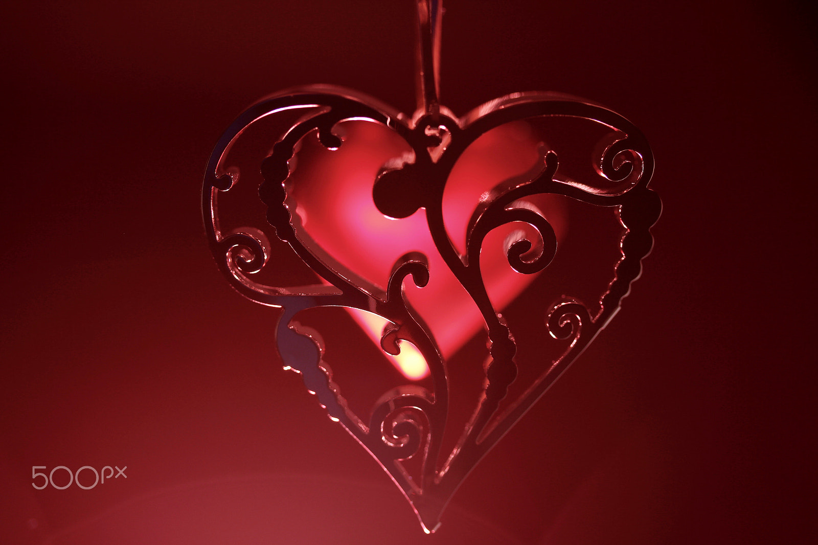Canon EF-S 60mm F2.8 Macro USM sample photo. Christmas heart decorations photography