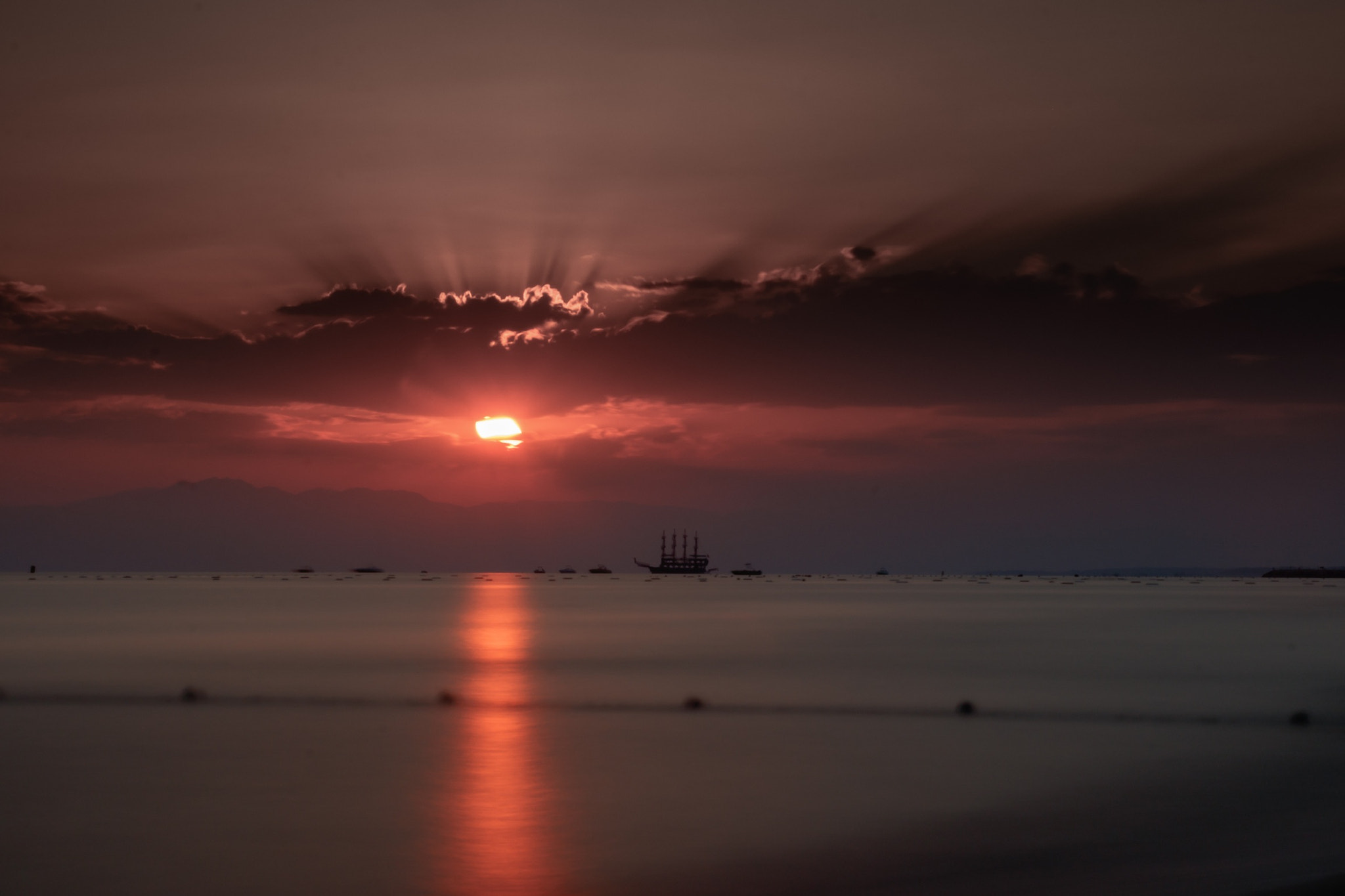 Canon EOS 750D (EOS Rebel T6i / EOS Kiss X8i) sample photo. Oceanmood photography