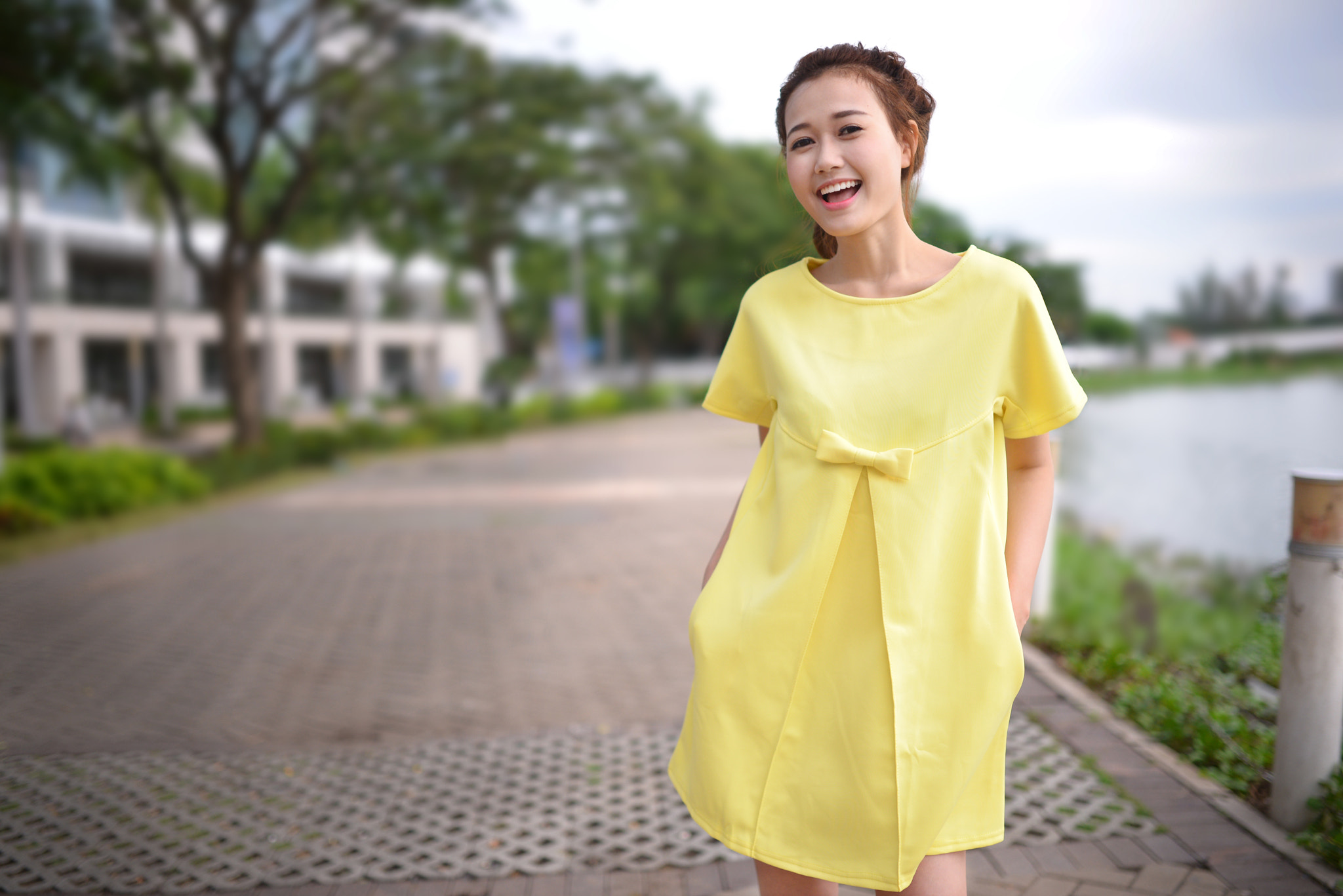 Sigma 18-125mm F3.8-5.6 DC OS HSM sample photo. Fashion photography