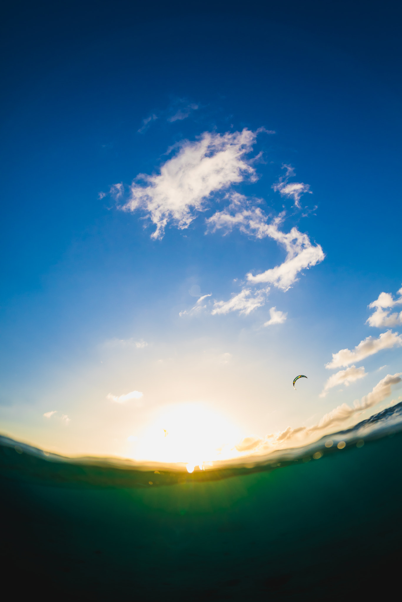 Canon EOS 5D Mark IV + Canon EF 8-15mm F4L Fisheye USM sample photo. Bonaire atlantis beach photography