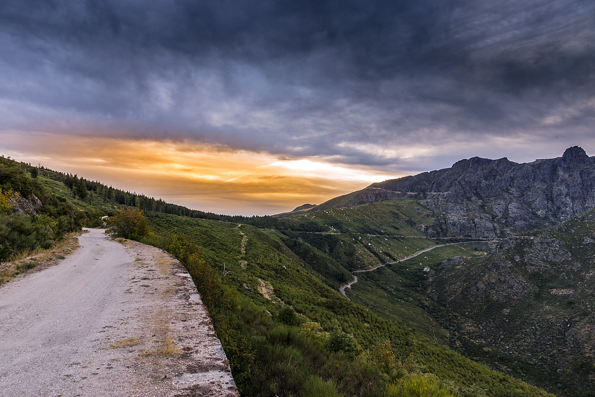 Sony SLT-A68 sample photo. A beautiful evening in serra da estrela photography