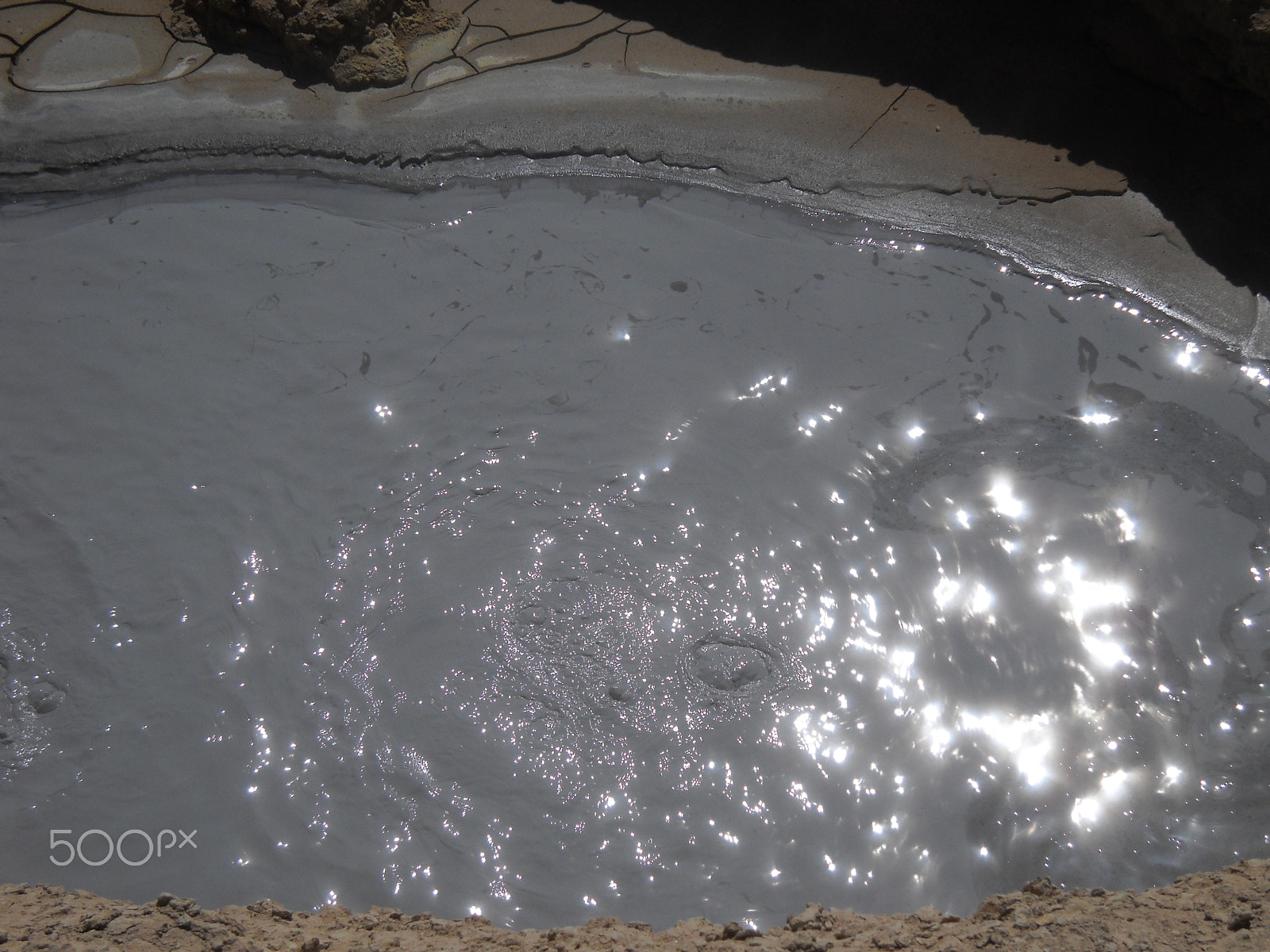 Nikon Coolpix L20 sample photo. 4wd adventure through salt lakes in bolivia photography