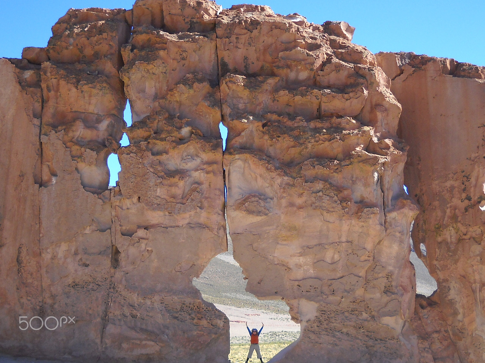 Nikon Coolpix L20 sample photo. 4wd adventure through salt lakes in bolivia photography