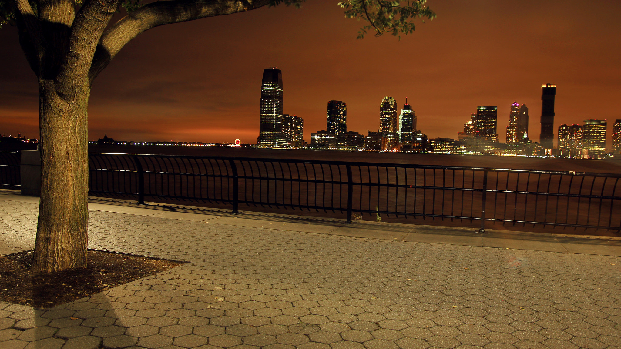 Tamron SP AF 17-50mm F2.8 XR Di II LD Aspherical (IF) sample photo. Nelson a. rockefeller park photography