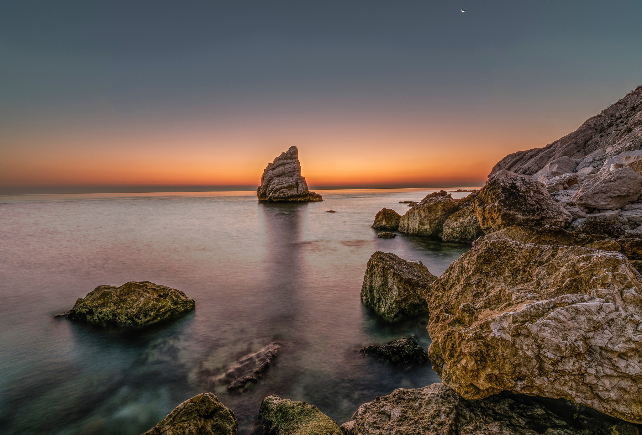 Nikon D750 + Tokina AT-X 16-28mm F2.8 Pro FX sample photo. La vela portonovo ancona photography