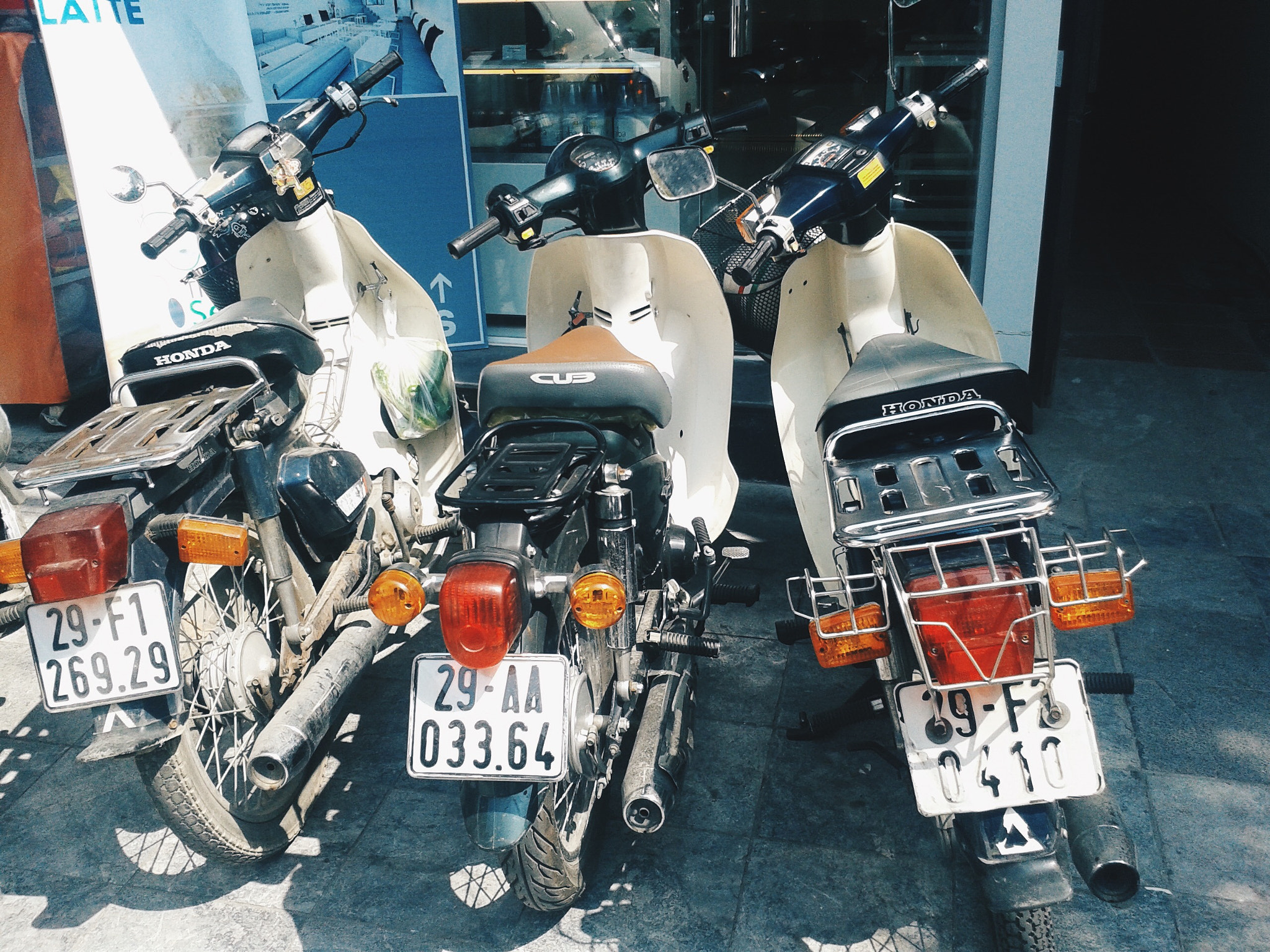 Samsung Galaxy Trend Plus sample photo. Honda cub photography