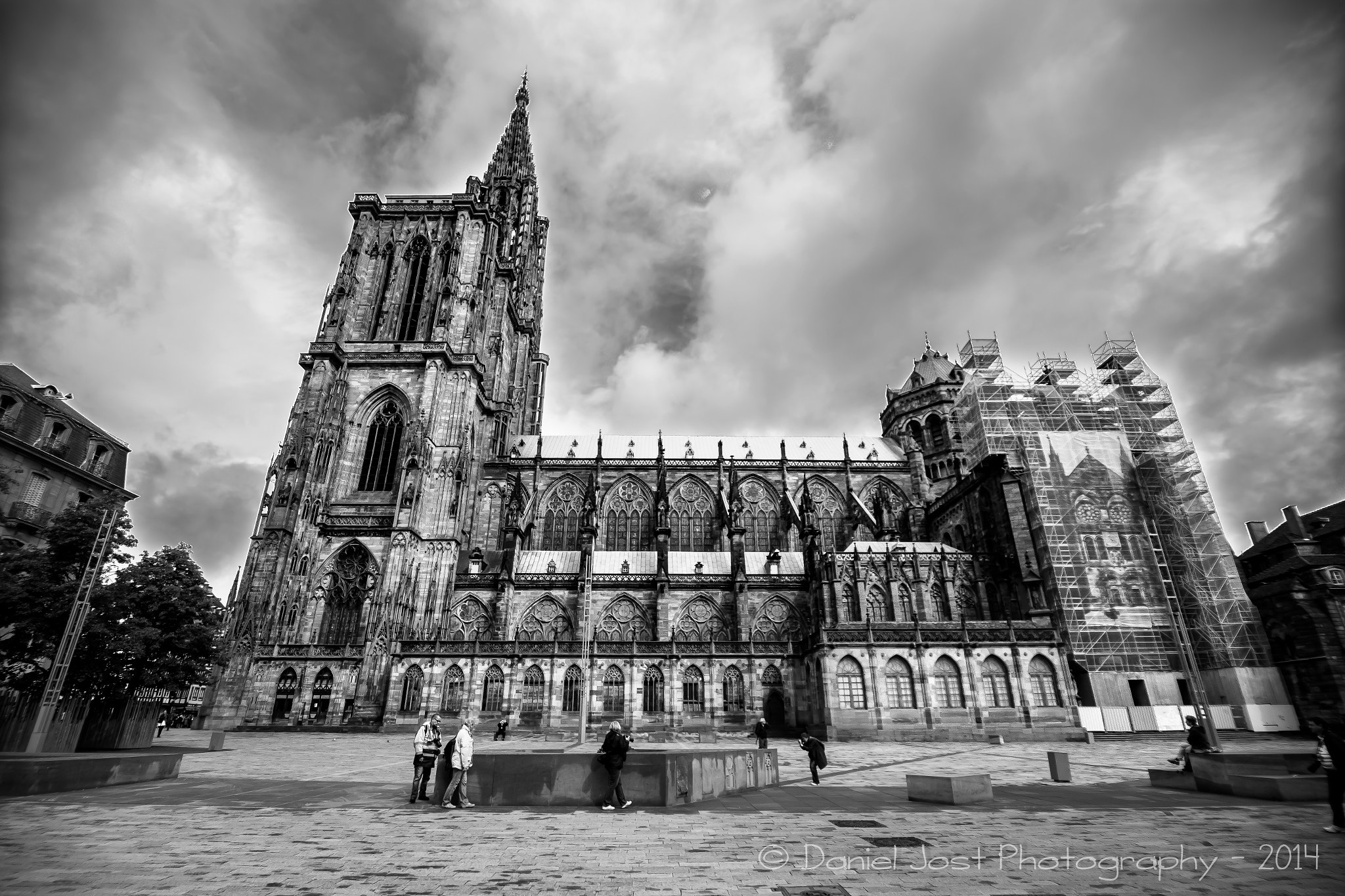 Canon EF-S 17-85mm F4-5.6 IS USM sample photo. Cathédrale de strasbourg photography
