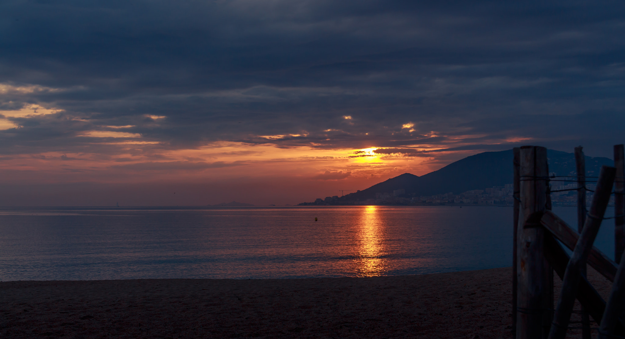 Canon EOS 650D (EOS Rebel T4i / EOS Kiss X6i) sample photo. Sunset over ajaccio photography