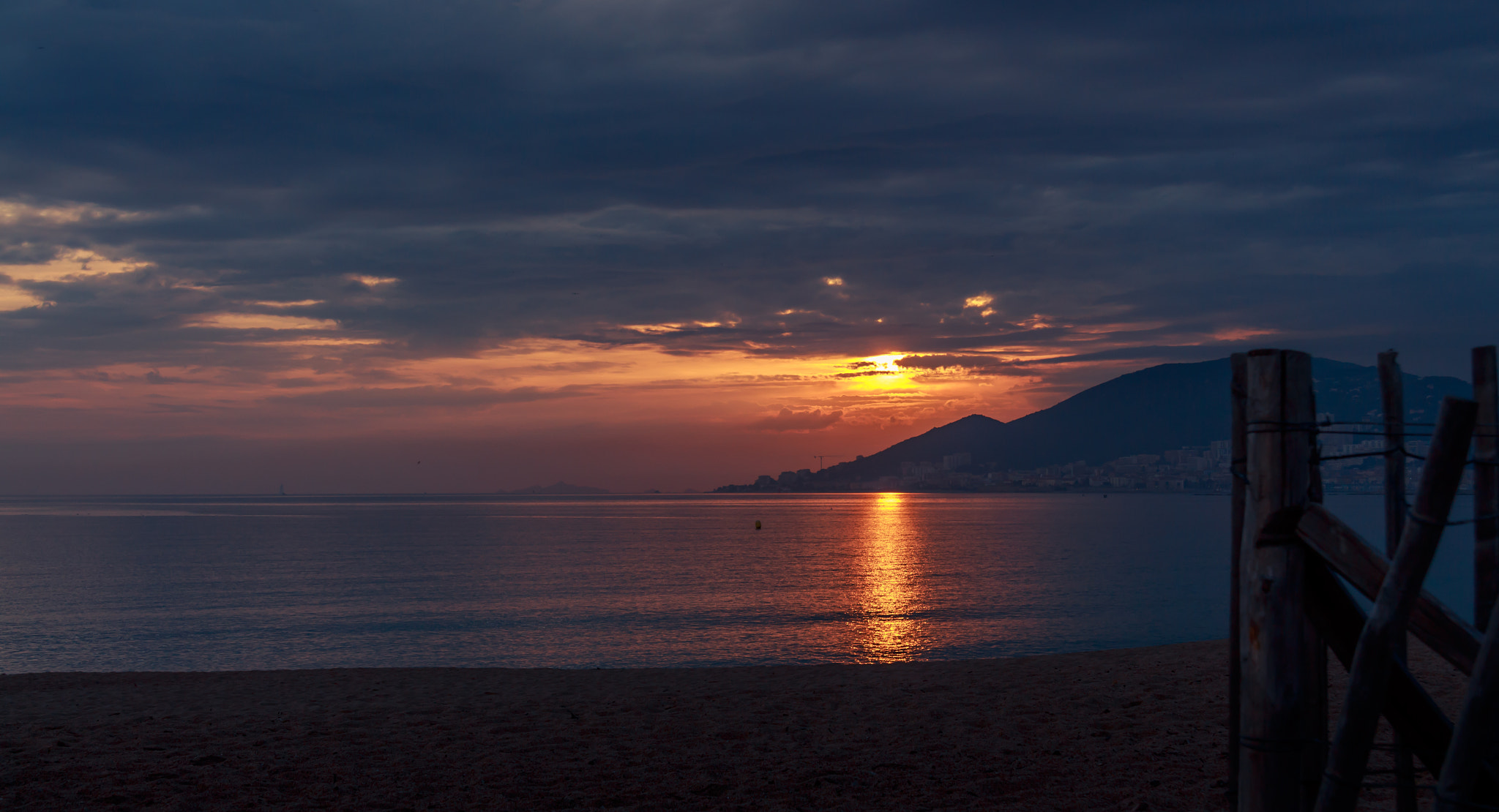 Canon EF-S 17-85mm F4-5.6 IS USM sample photo. Sunset over ajaccio photography