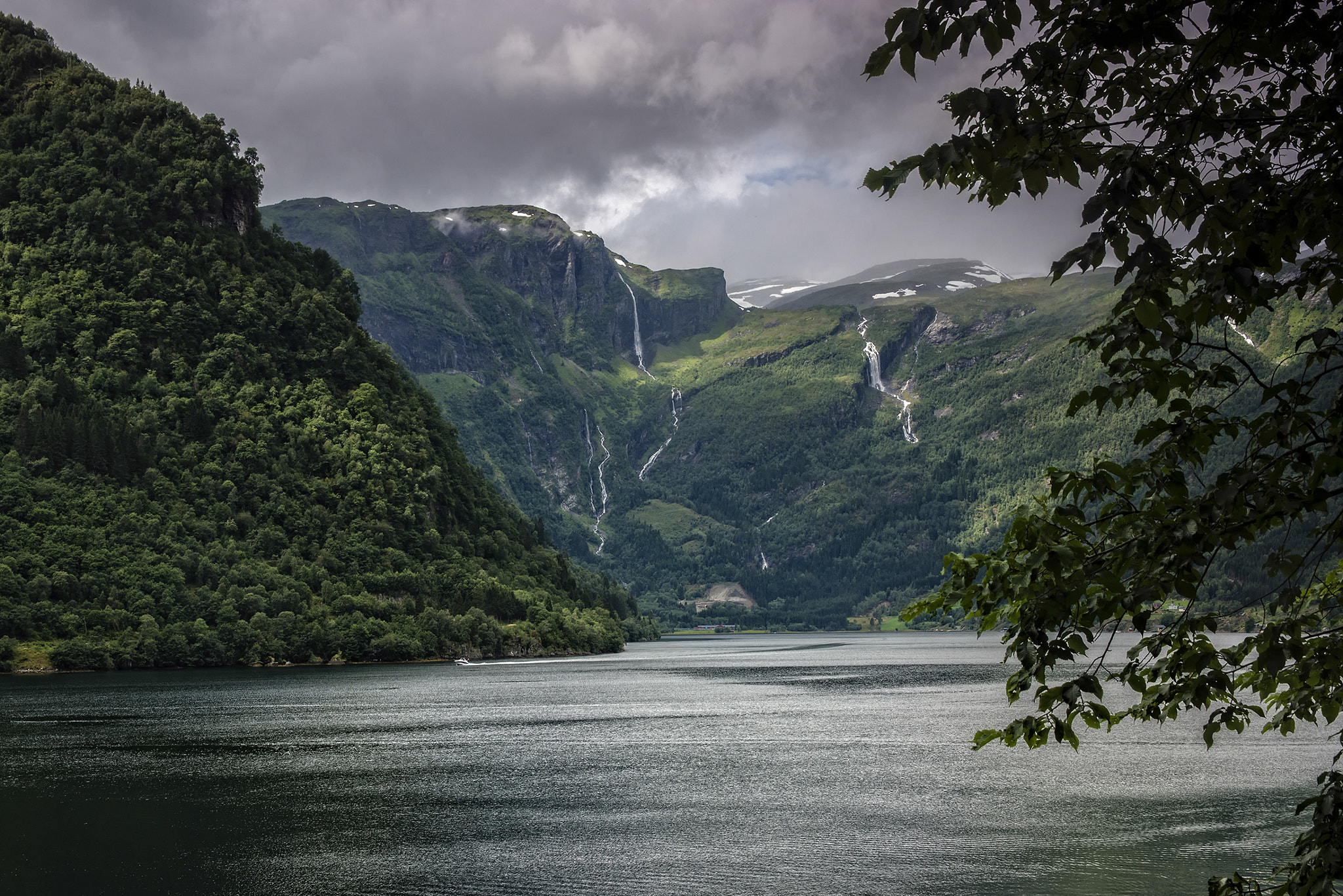 Sony SLT-A65 (SLT-A65V) + 17-50mm F2.8 sample photo. Arnafjord photography