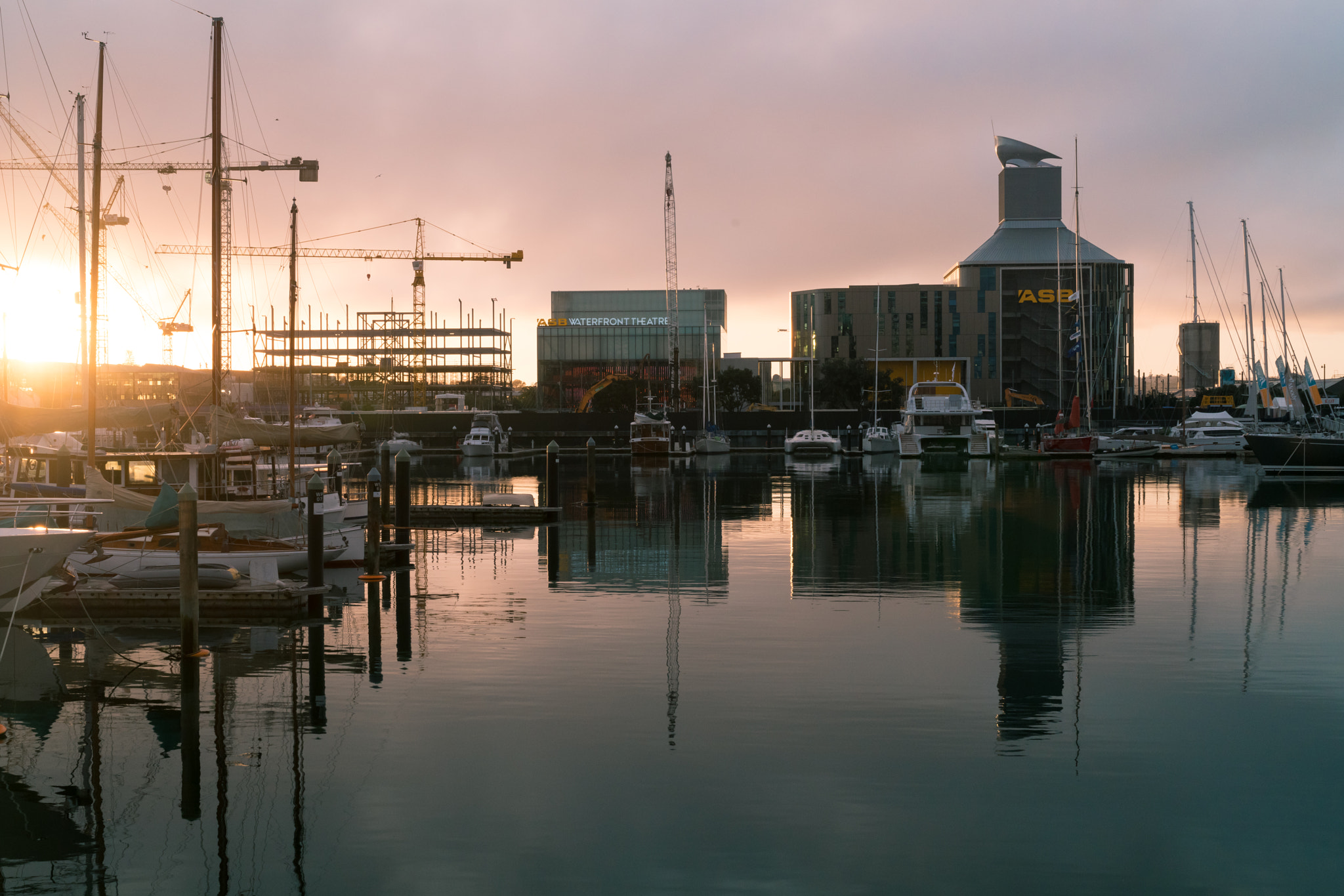 Sony Planar T* FE 50mm F1.4 ZA sample photo. Sunset over viaduct harbour photography