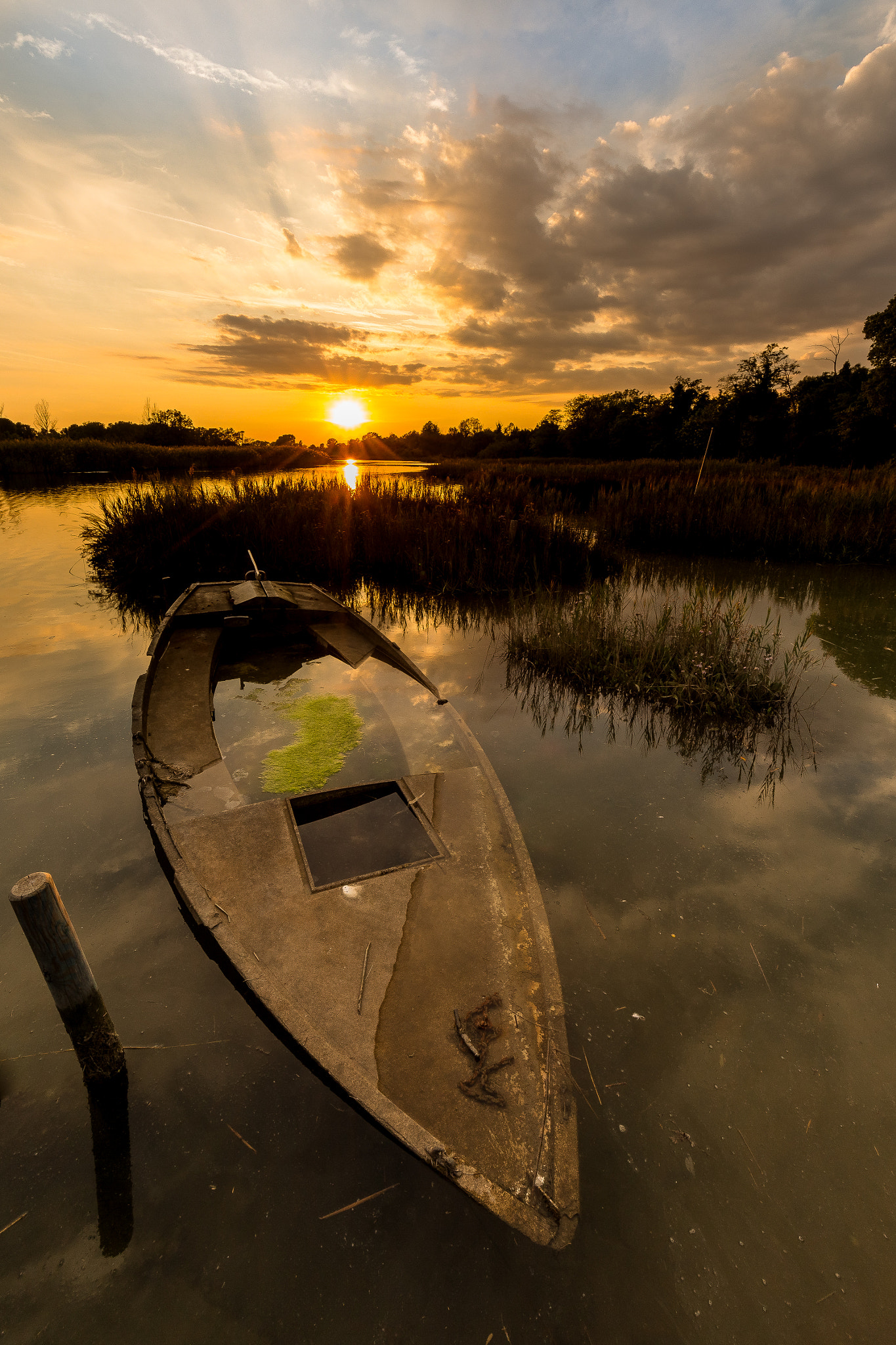Sigma 8-16mm F4.5-5.6 DC HSM sample photo. Once upon a time photography