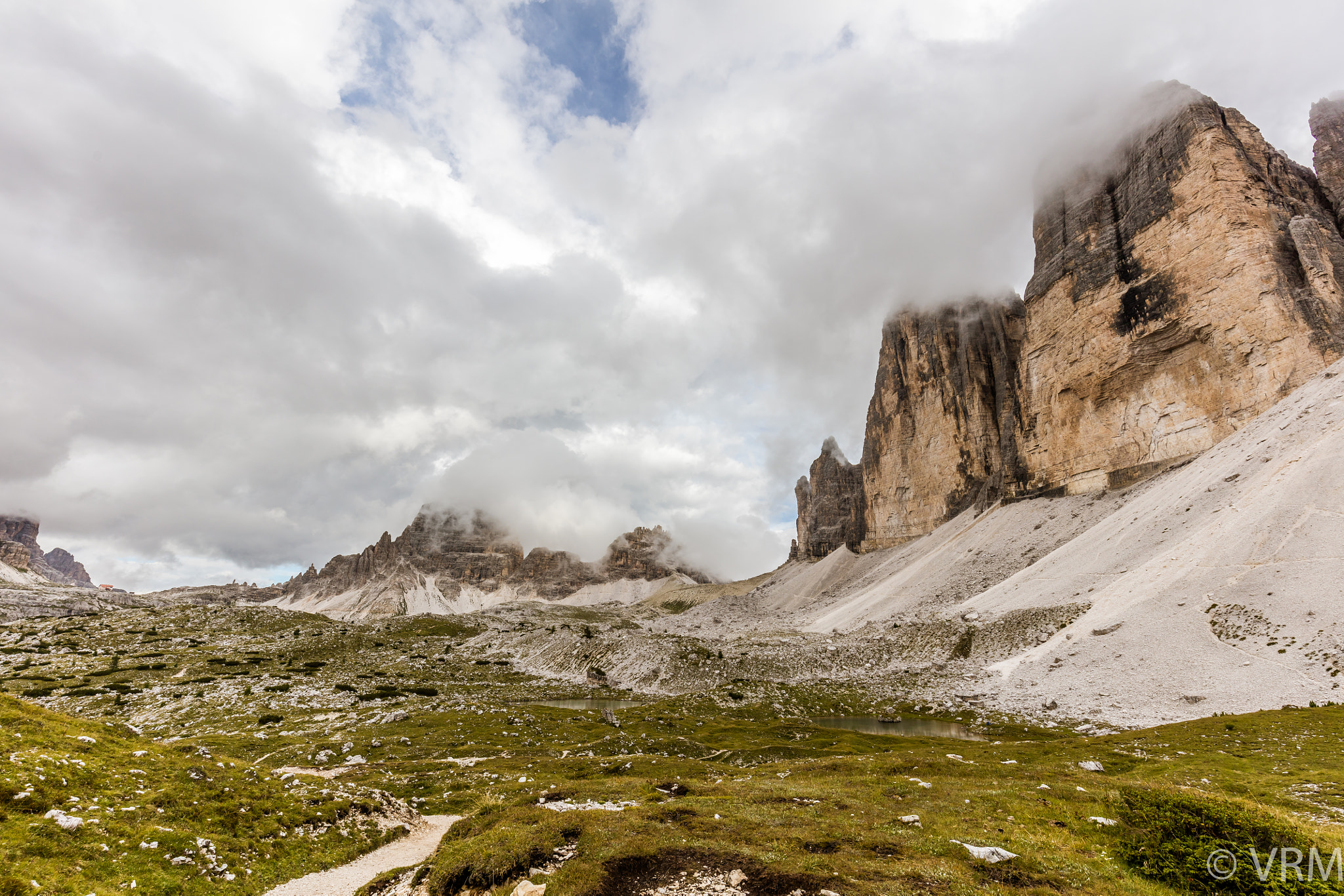 Canon EOS 5DS + Canon EF 16-35mm F4L IS USM sample photo. Drei zinnen photography