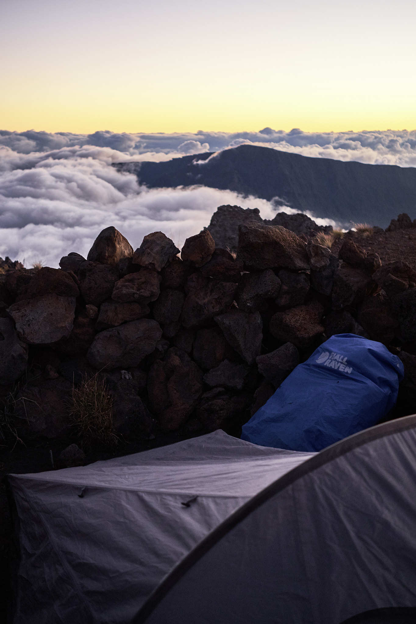 Fujifilm X-E1 sample photo. Over clouds at the top of piton des neiges photography