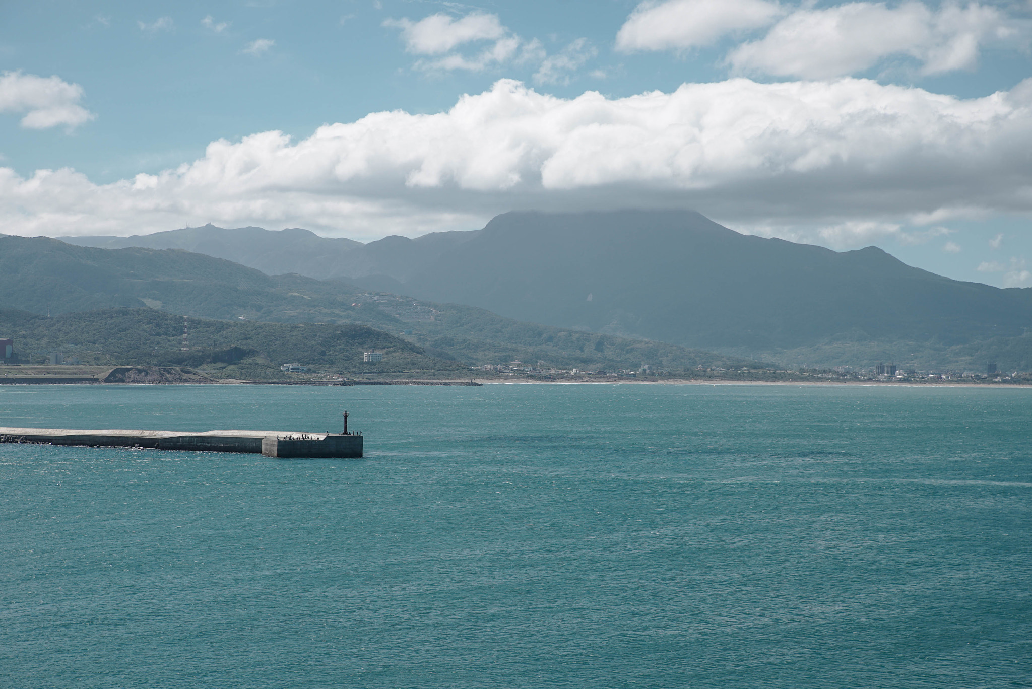 Sony a7S + Sony DT 50mm F1.8 SAM sample photo. Sea photography