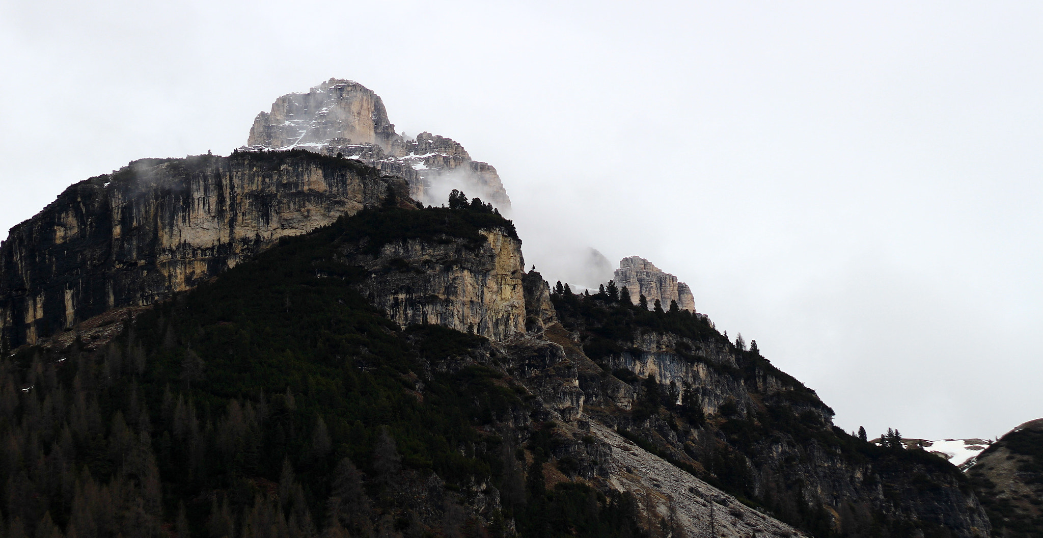 Canon EOS 100D (EOS Rebel SL1 / EOS Kiss X7) sample photo. Italian 山水畫 photography