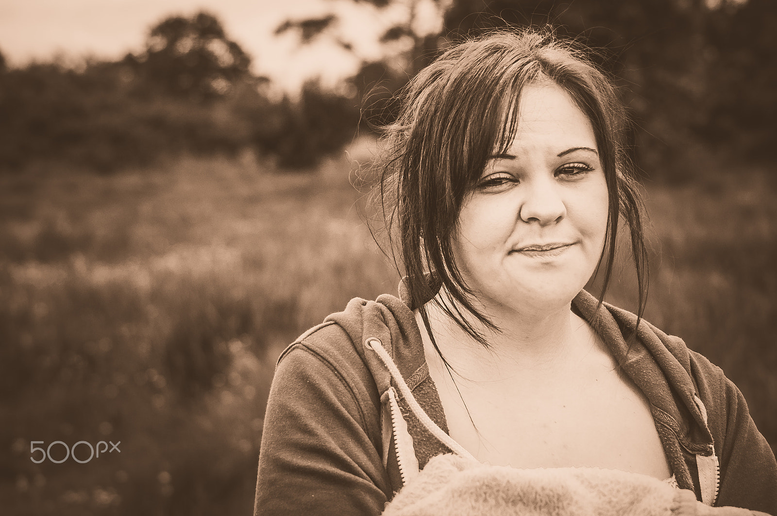 Sony 75-300mm F4.5-5.6 sample photo. Impacient lea photography