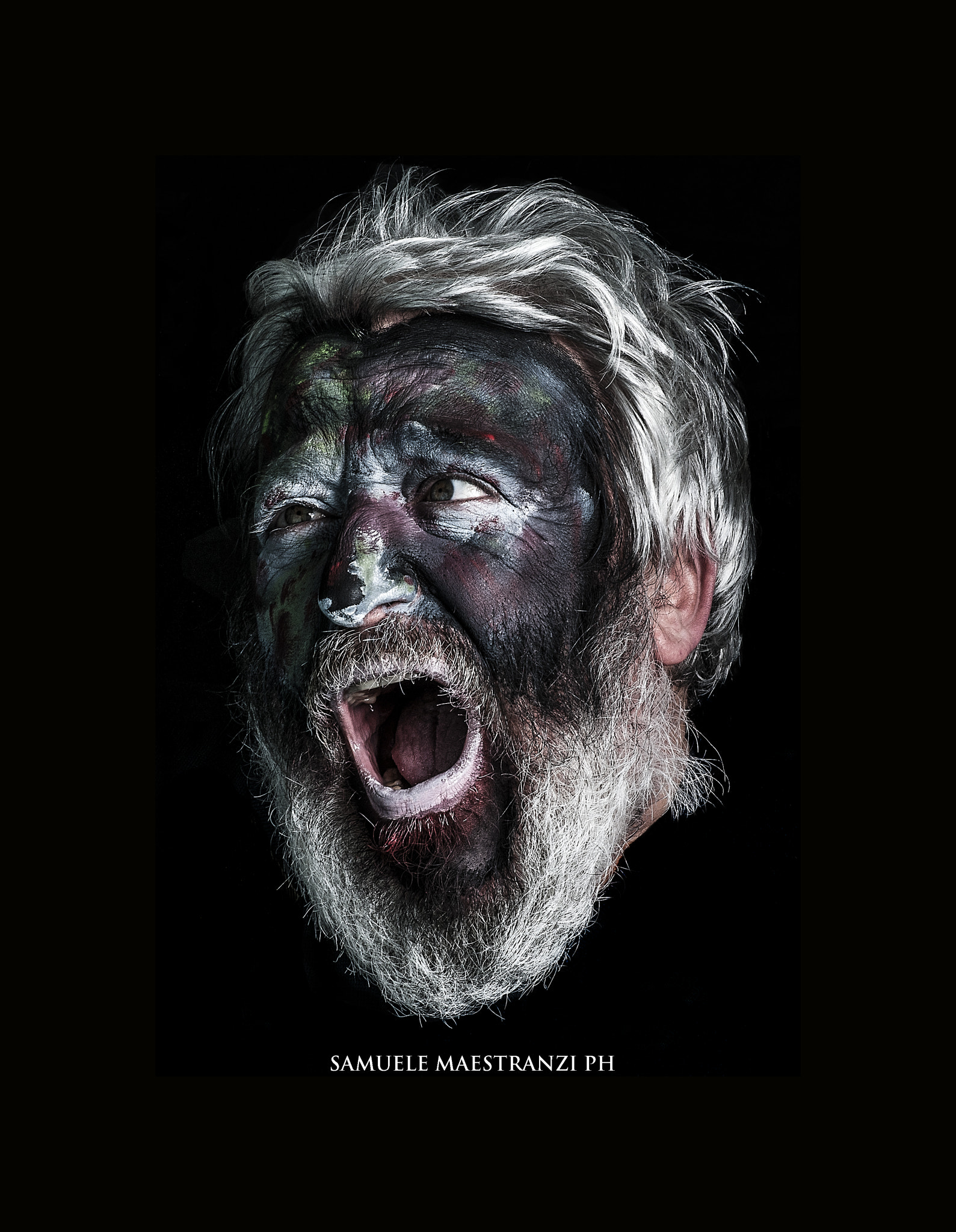 Nikon D300S + Nikon AF-S Nikkor 85mm F1.8G sample photo. My clown photography
