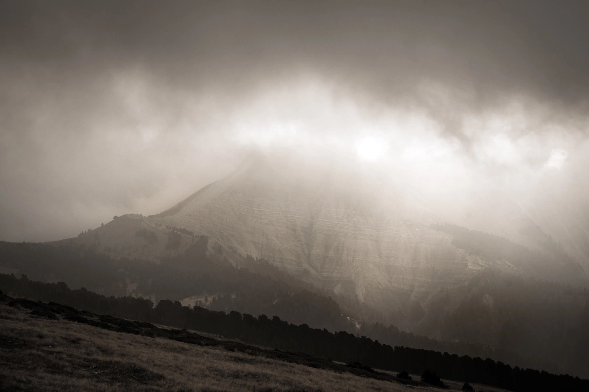 Sony Alpha DSLR-A900 sample photo. Moody clouds photography