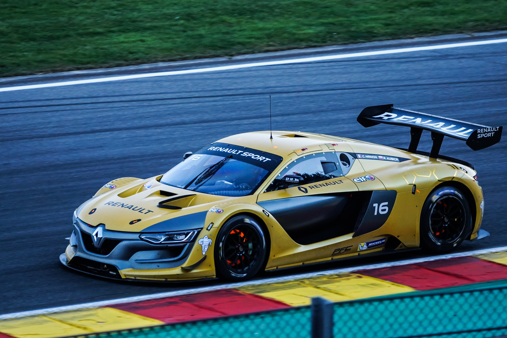 Sony 70-300mm F4.5-5.6 G SSM II sample photo. Kubica comeback at spa francochamps 2016 renault photography