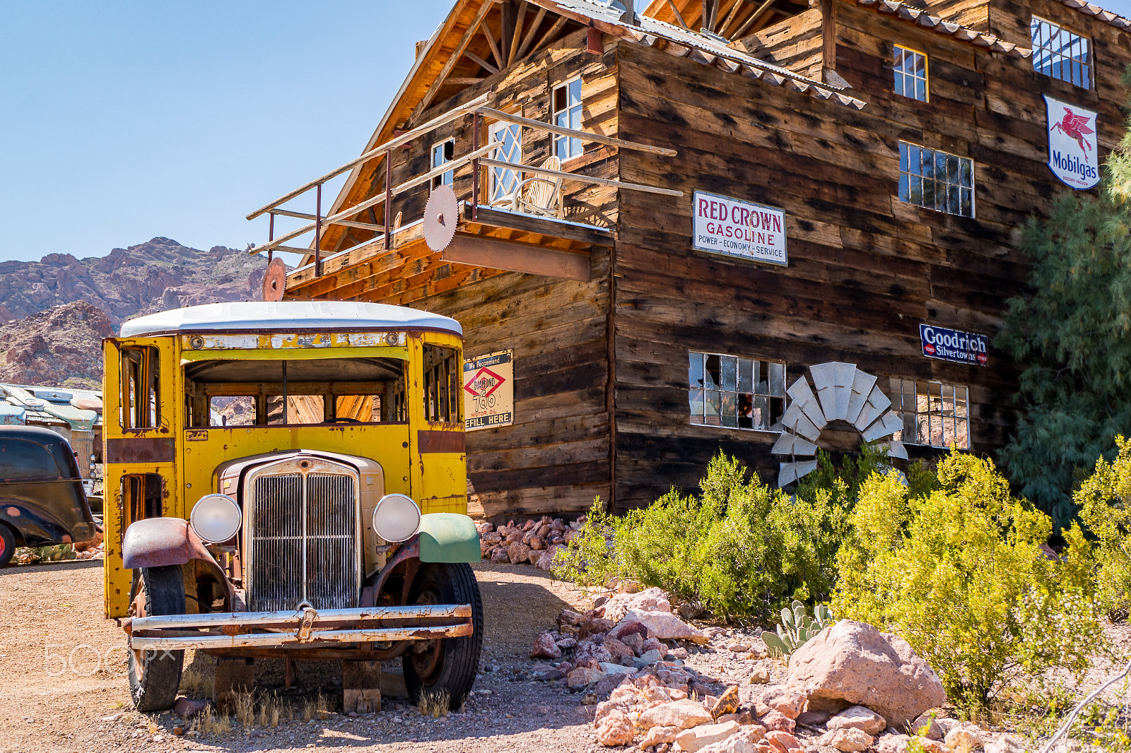 Sony Alpha NEX-5R sample photo. Ghost town in the desert photography