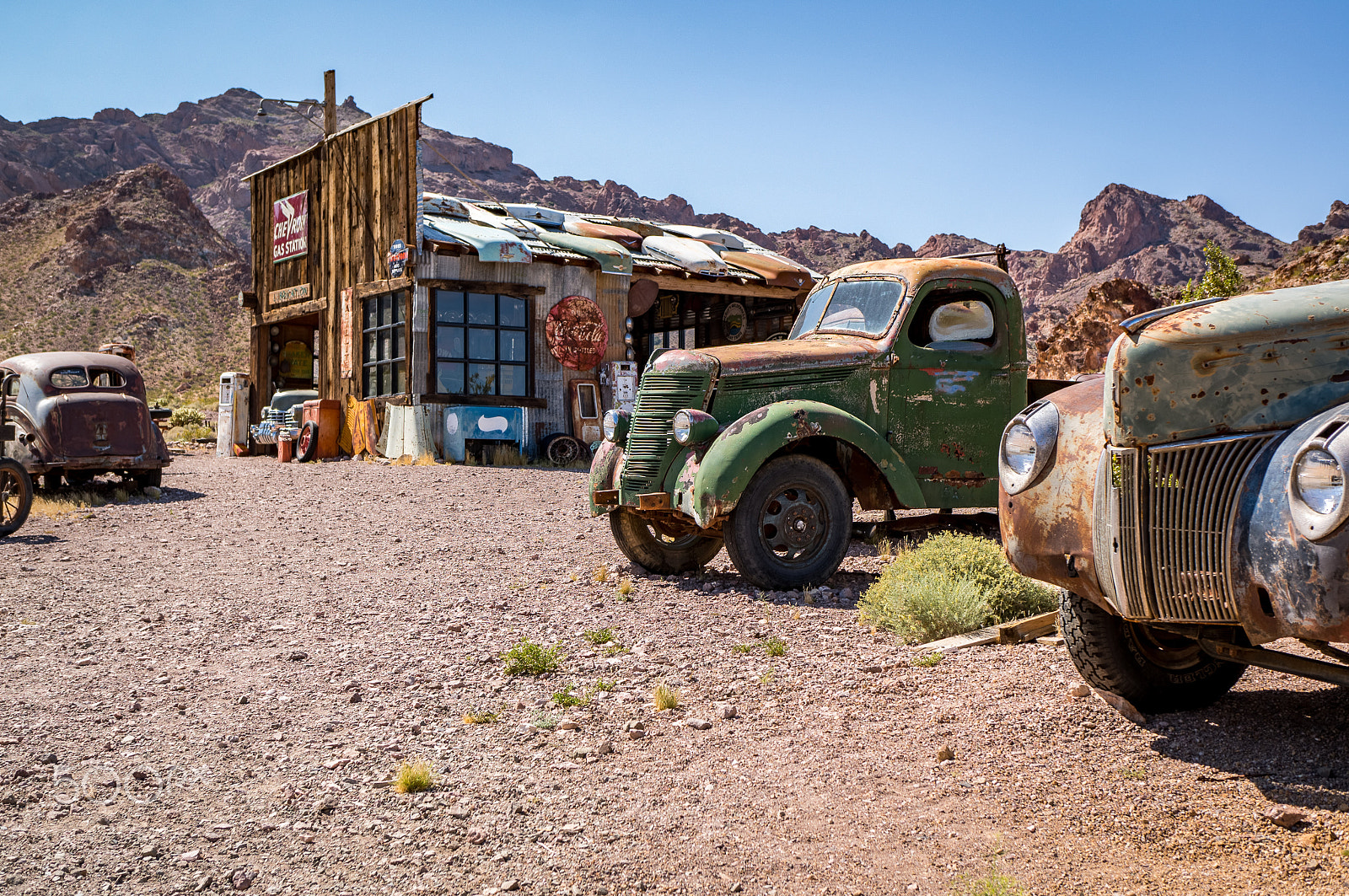 Sony Alpha NEX-5R sample photo. Ghost town in the desert photography