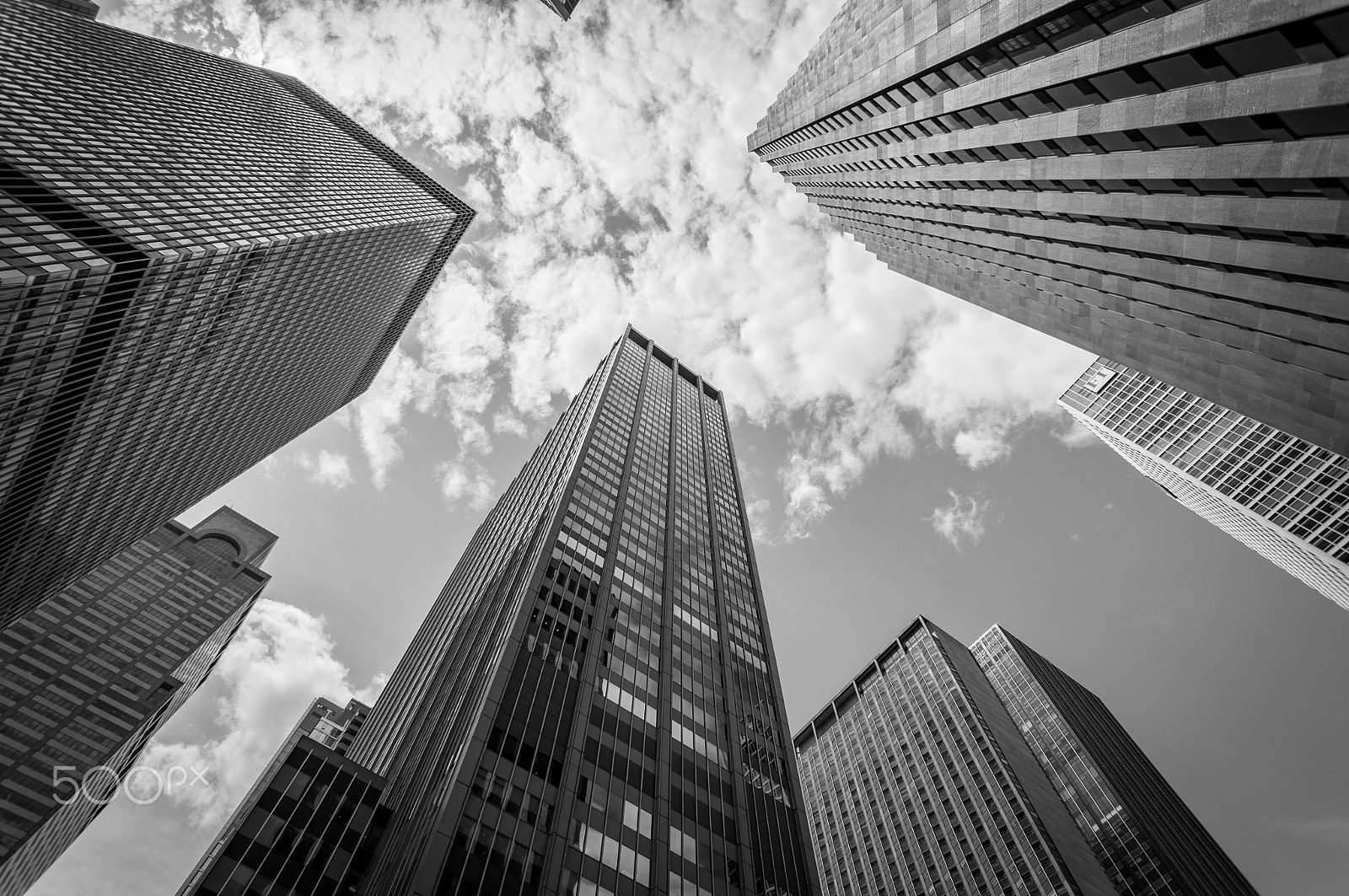 Sony Alpha NEX-5R + Sony E 16mm F2.8 sample photo. Manhattan skyscrapers photography