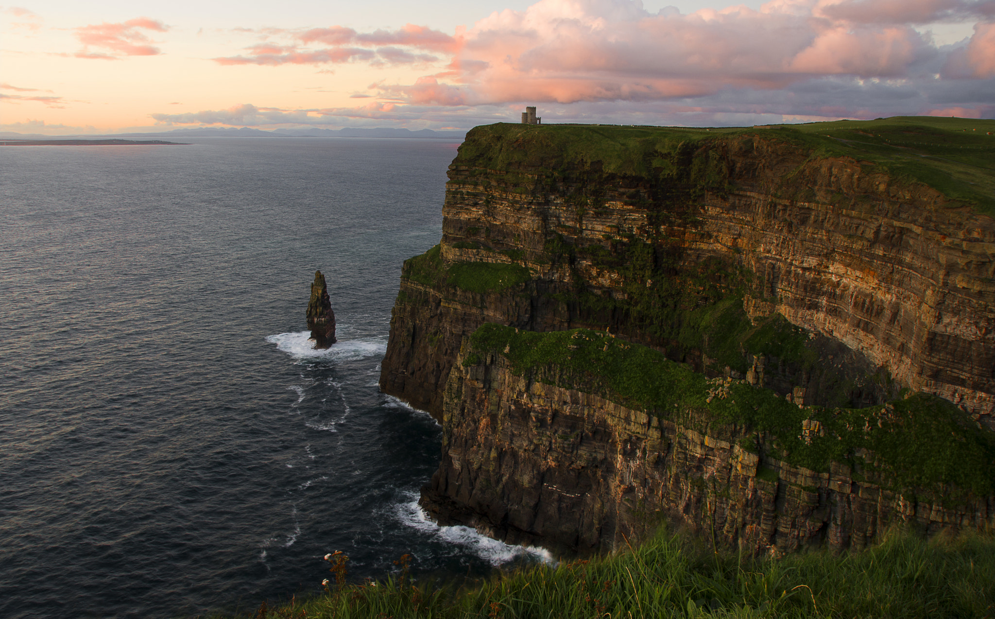 Sigma 18-200mm F3.5-6.3 II DC OS HSM sample photo. Cliffs of moher photography