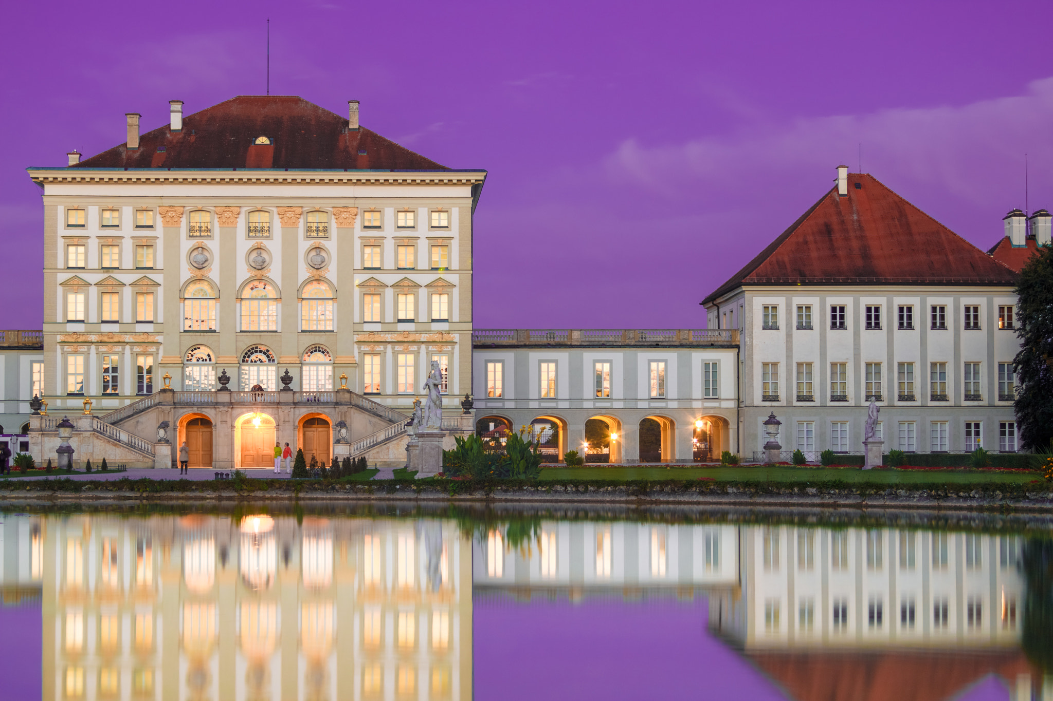 Canon EOS 70D sample photo. Schloss nymphenburg im abendlicht photography