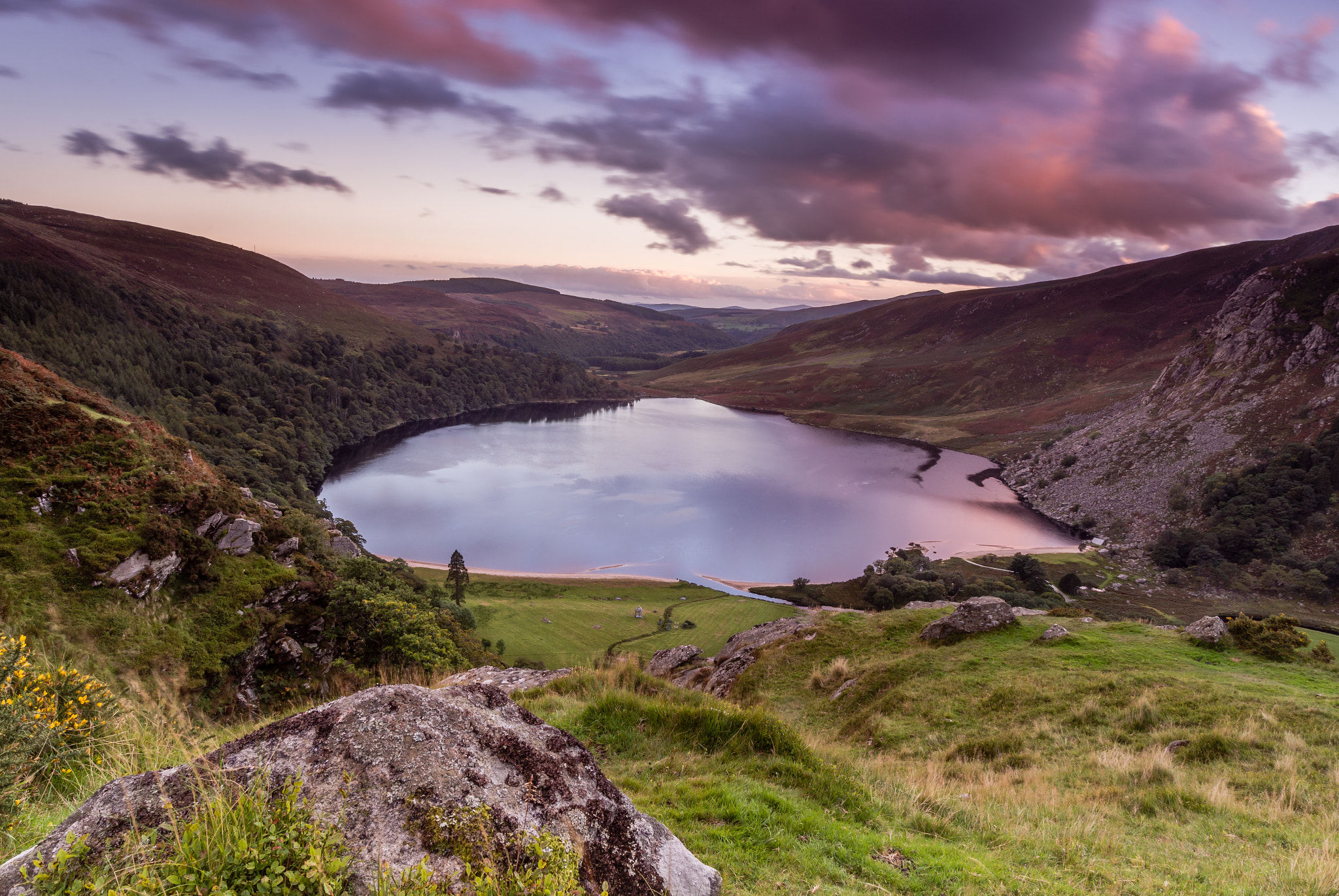 Sigma 20mm F1.8 EX DG Aspherical RF sample photo. Lough tay...at the end of the day. photography