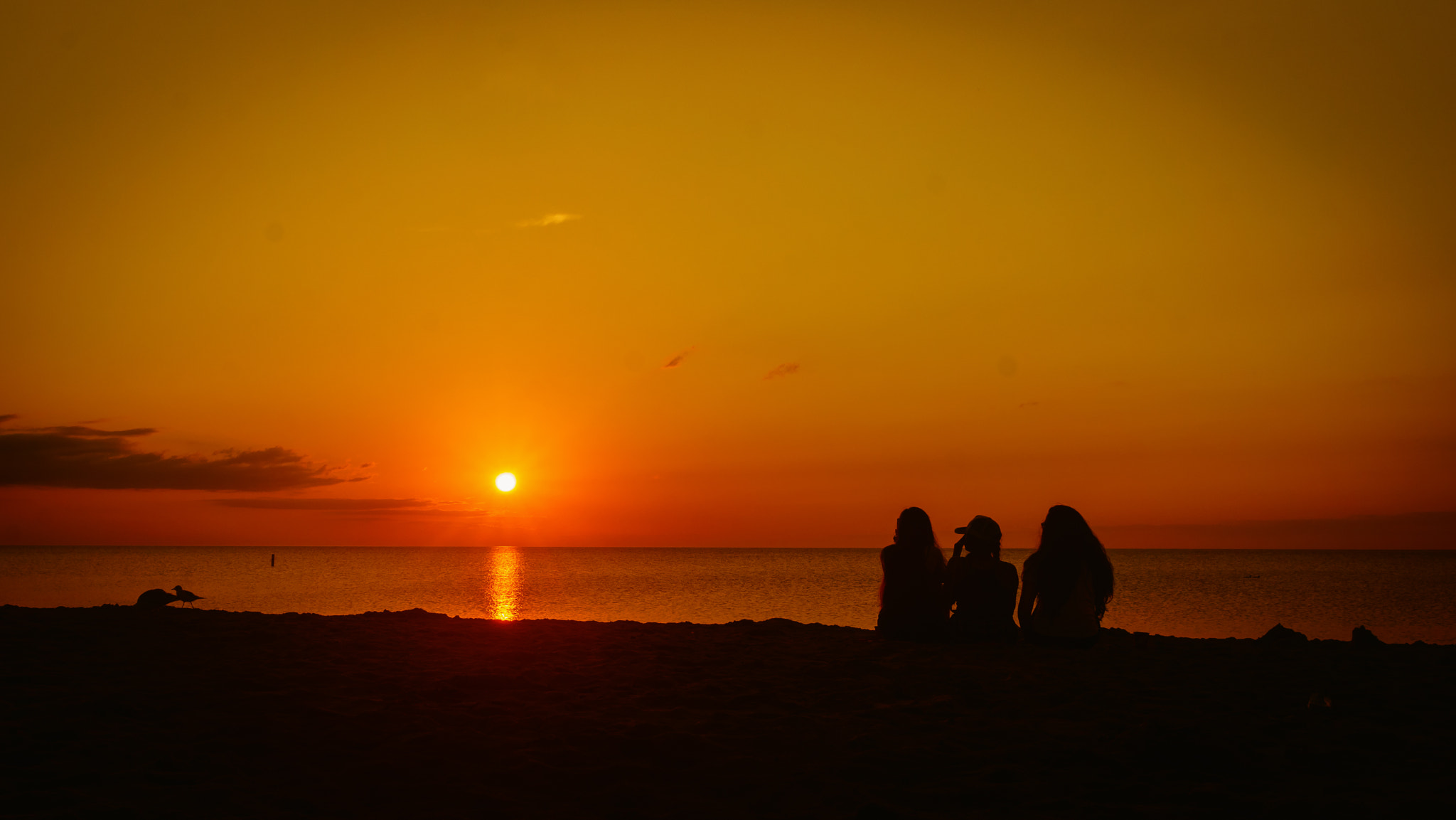 Sony Alpha NEX-7 + Sony Sonnar T* E 24mm F1.8 ZA sample photo. People 001 good morning photography