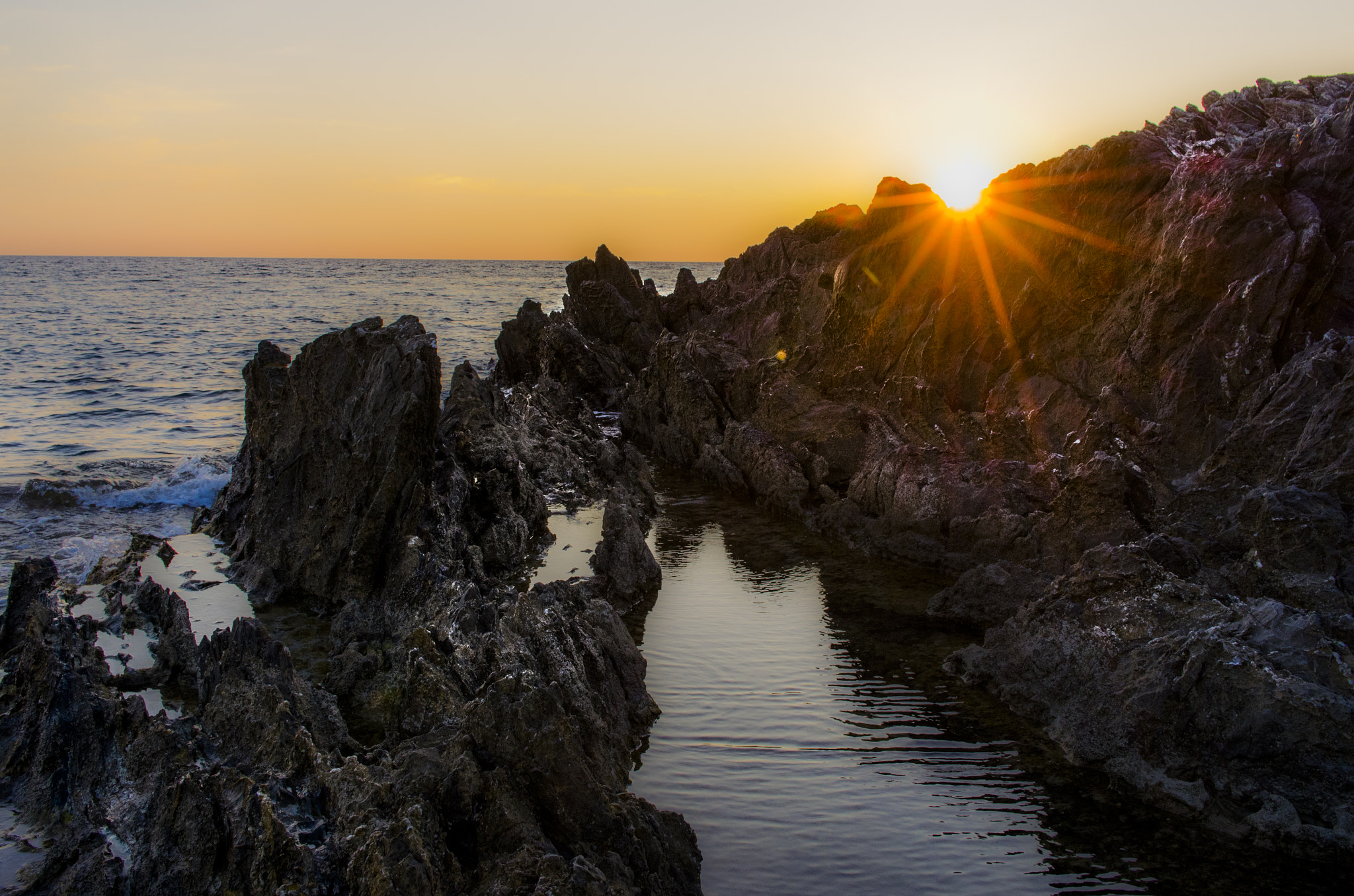 Pentax K-5 sample photo. Rocks photography