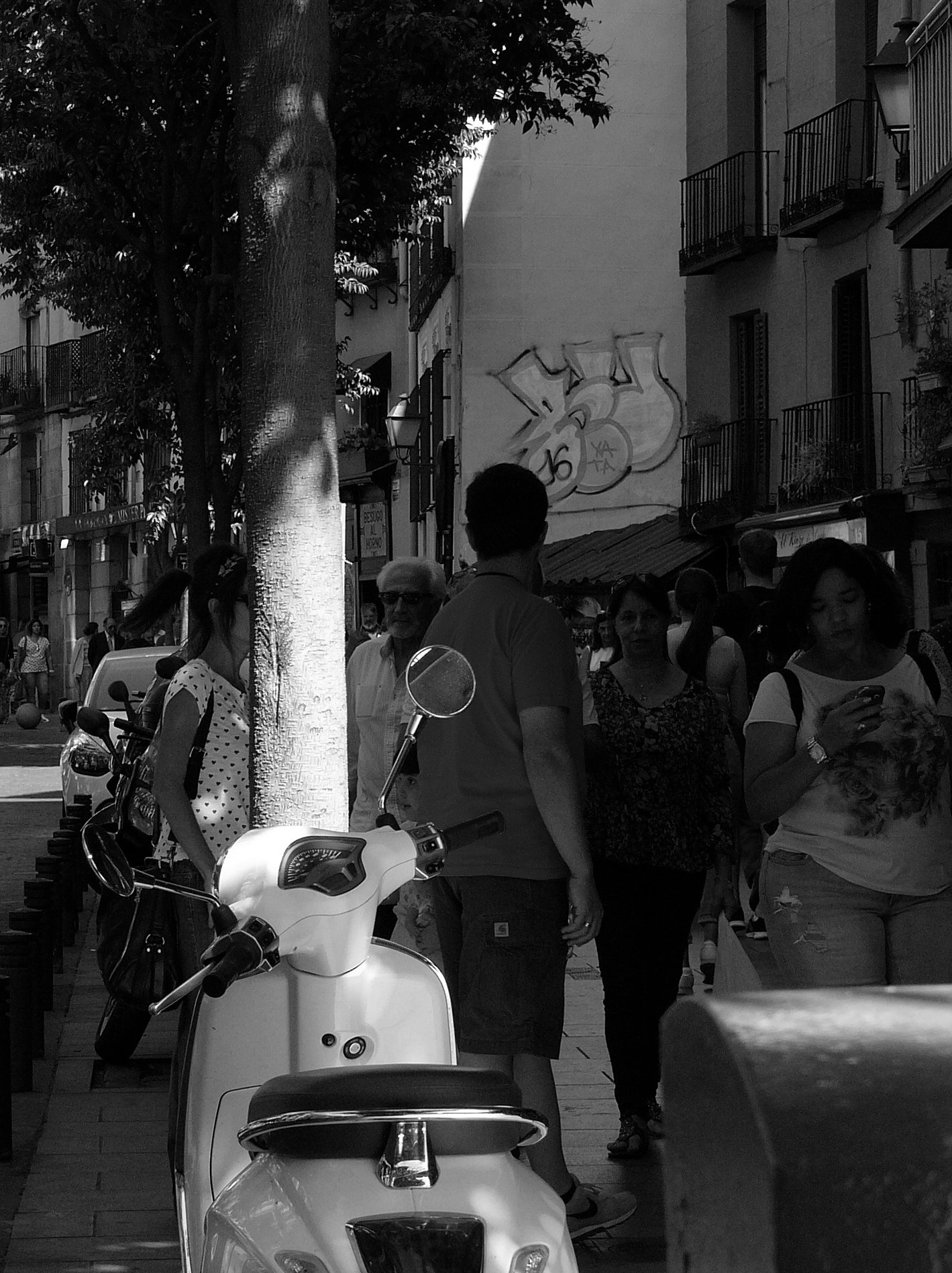 Leica DIGILUX 2 sample photo. Bw photography