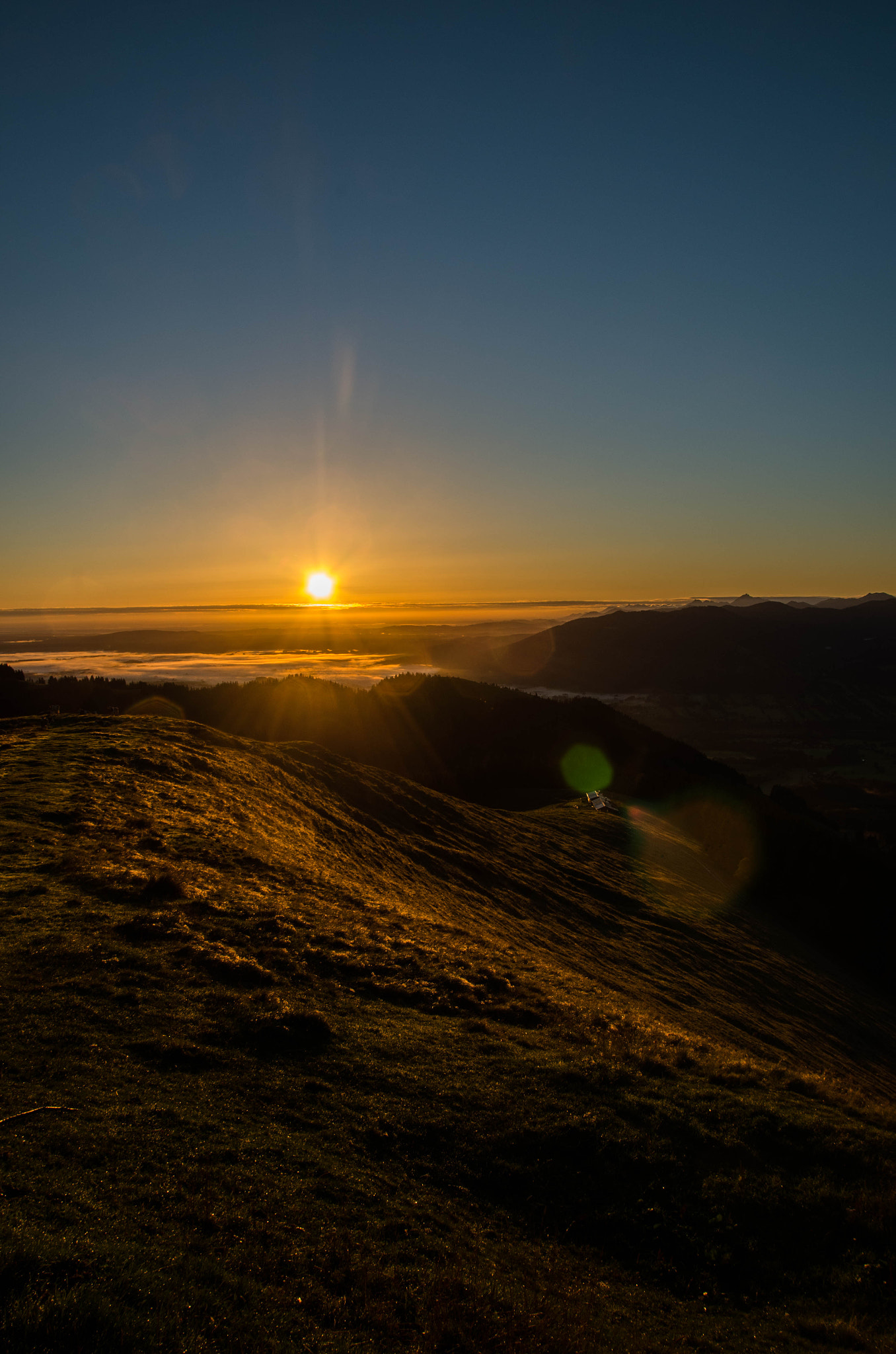 Pentax K-30 sample photo. Sunrise on mountain photography