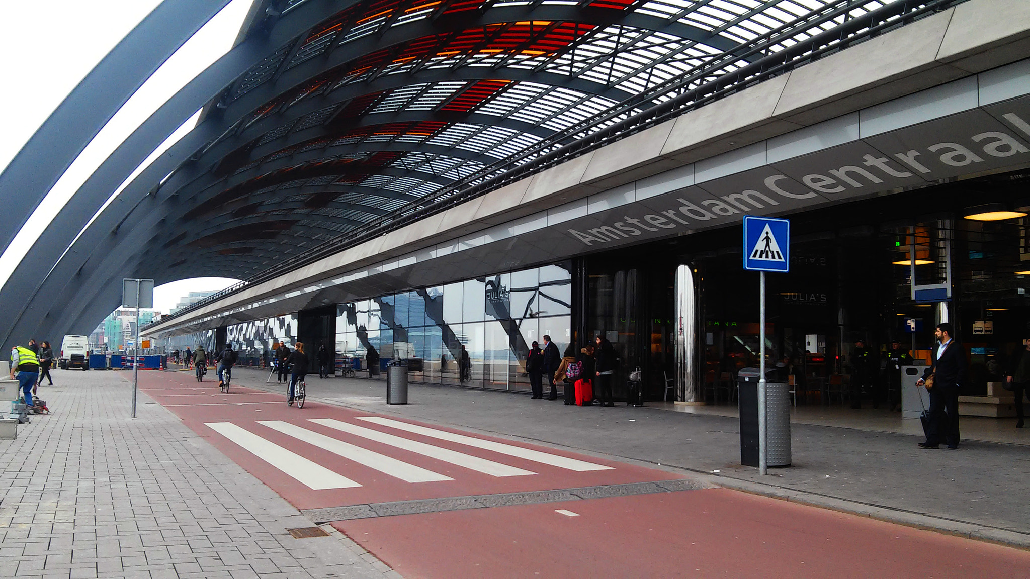 LG D405N sample photo. Amsterdam centraal north exit photography