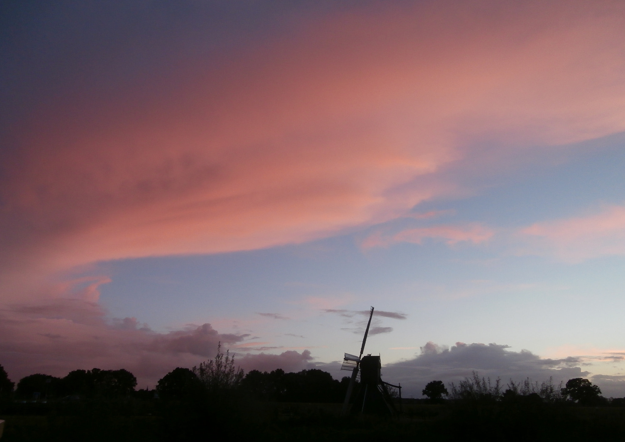 Olympus VR340,D750 sample photo. Another red sky photography