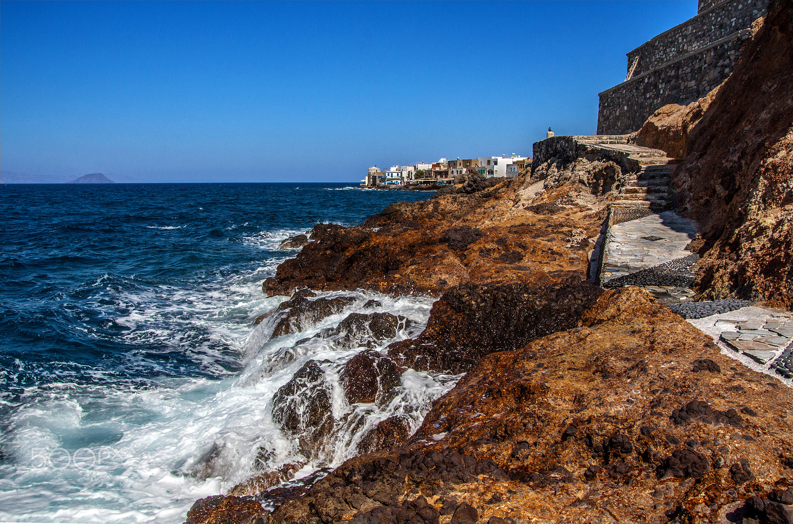 Canon EOS 650D (EOS Rebel T4i / EOS Kiss X6i) + Sigma 18-50mm f/2.8 Macro sample photo. Greek islands_nisyros photography