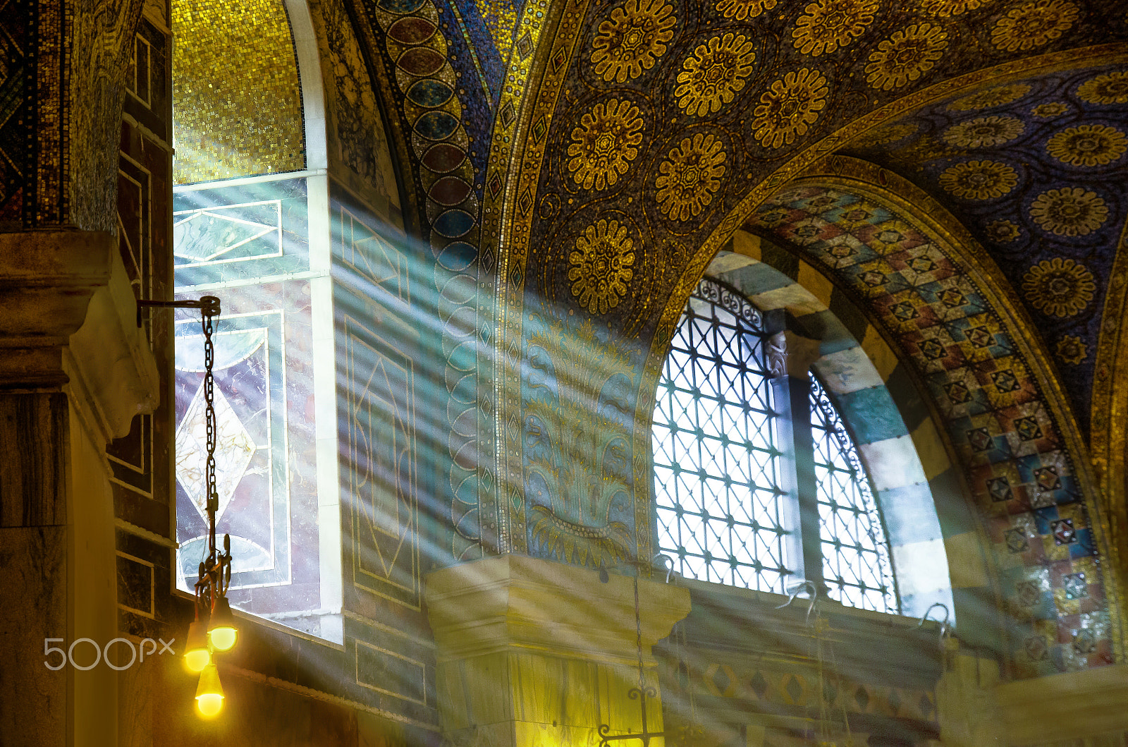 Nikon D5100 sample photo. Aachen cathedral photography