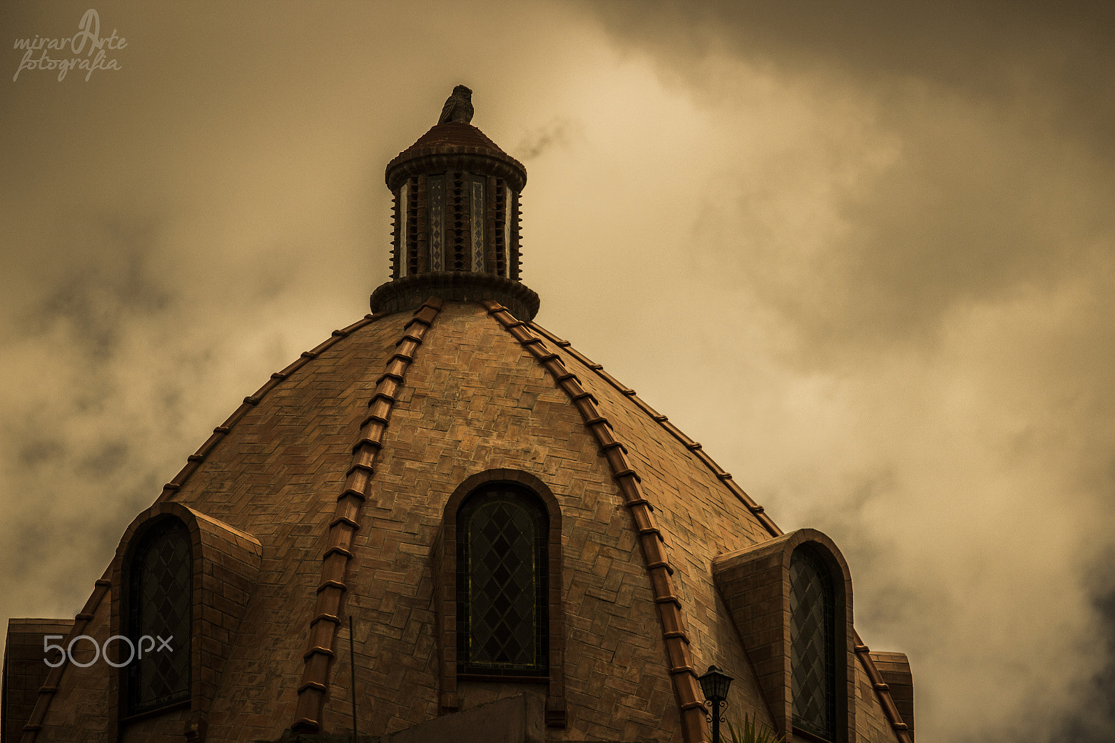 Canon EF-S 55-250mm F4-5.6 IS STM sample photo. Cupula photography