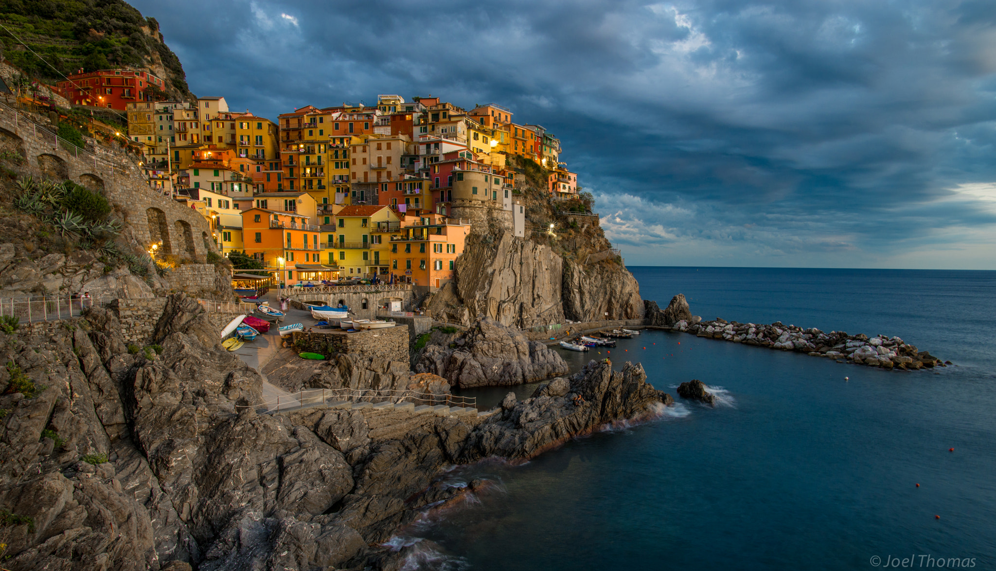 Nikon D600 + Nikon AF-S Nikkor 20mm F1.8G ED sample photo. Spectacular manarola photography