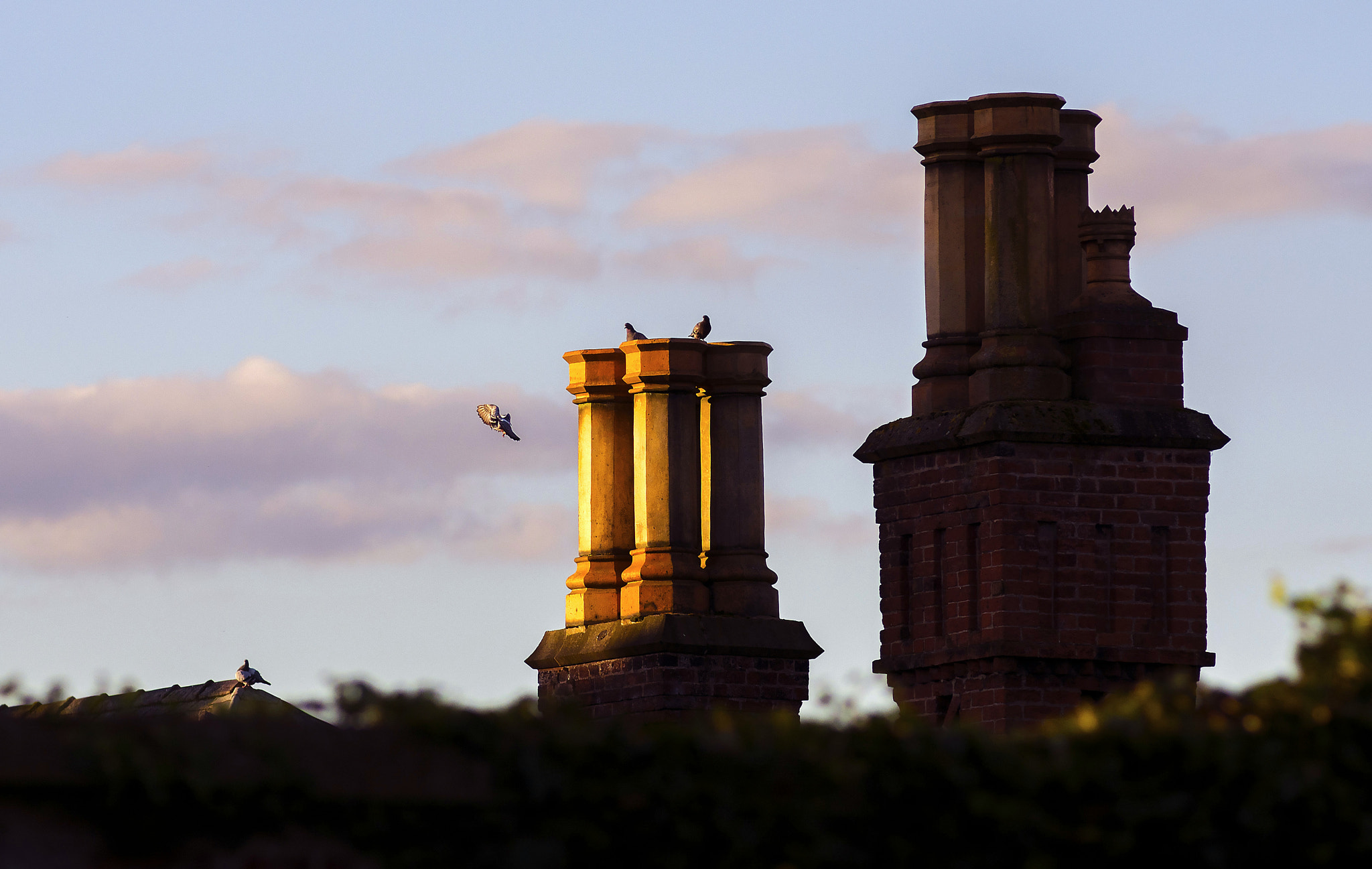 AF Zoom-Nikkor 80-200mm f/2.8 ED sample photo. Chimney photography