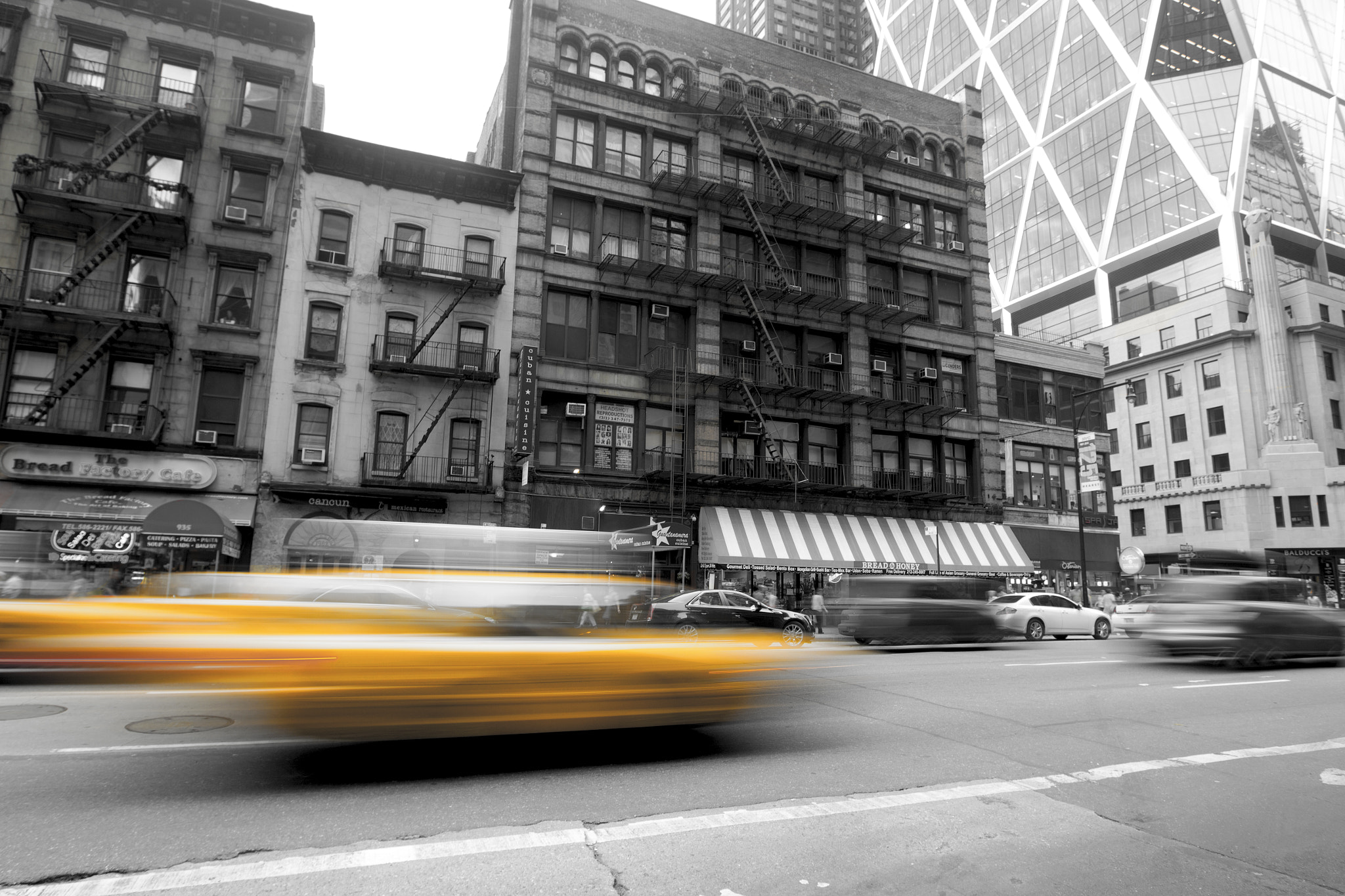 Canon EOS-1D Mark IV sample photo. Taxi in the big apple photography