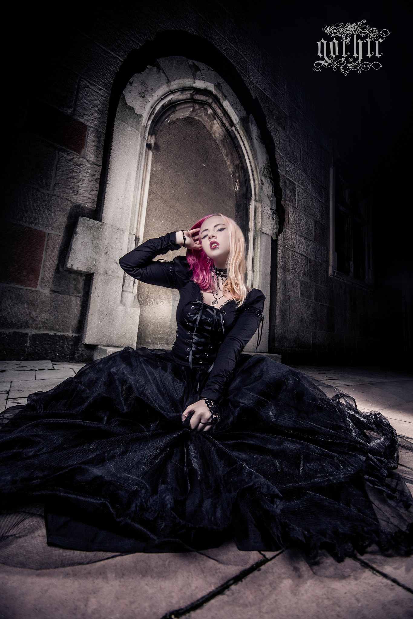 Canon EOS-1D Mark IV sample photo. Arc and gothic - 2 photography